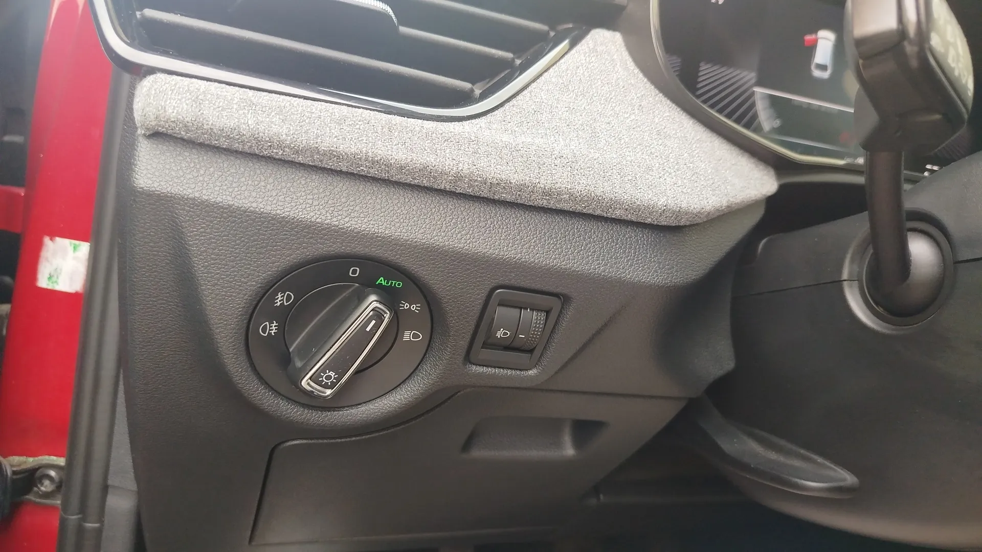 Škoda Scala 1.0 TSI Selection - foto 24