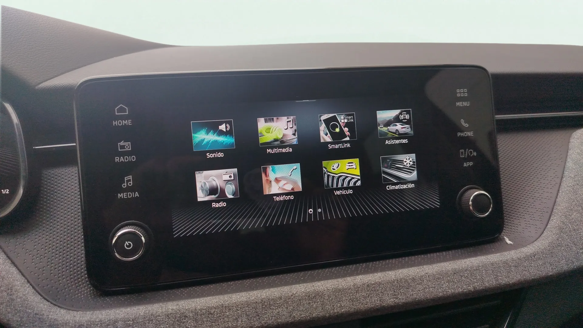 Škoda Scala 1.0 TSI Selection - foto 19
