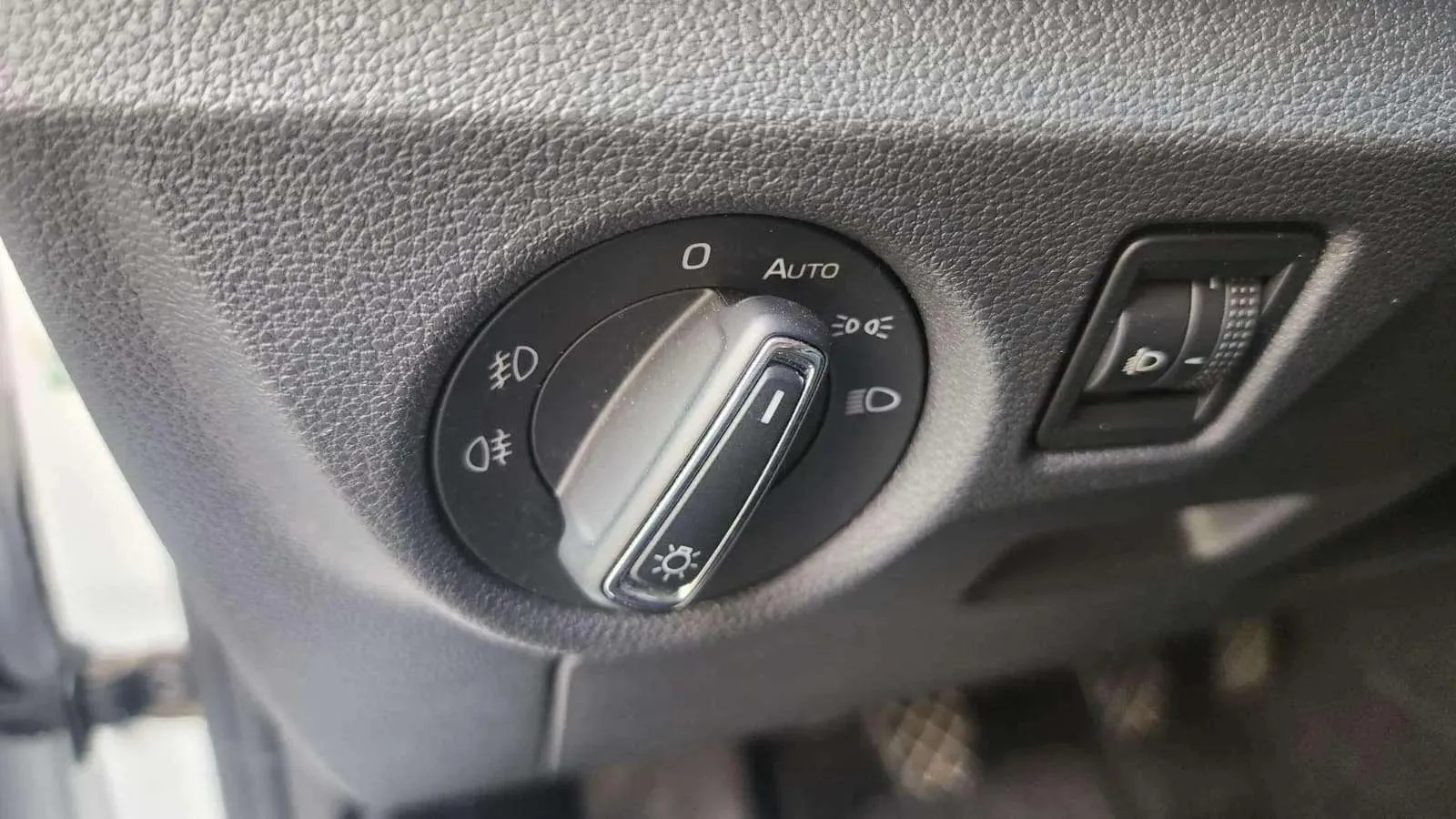 Škoda Scala 1.0 TSI Selection - foto 15