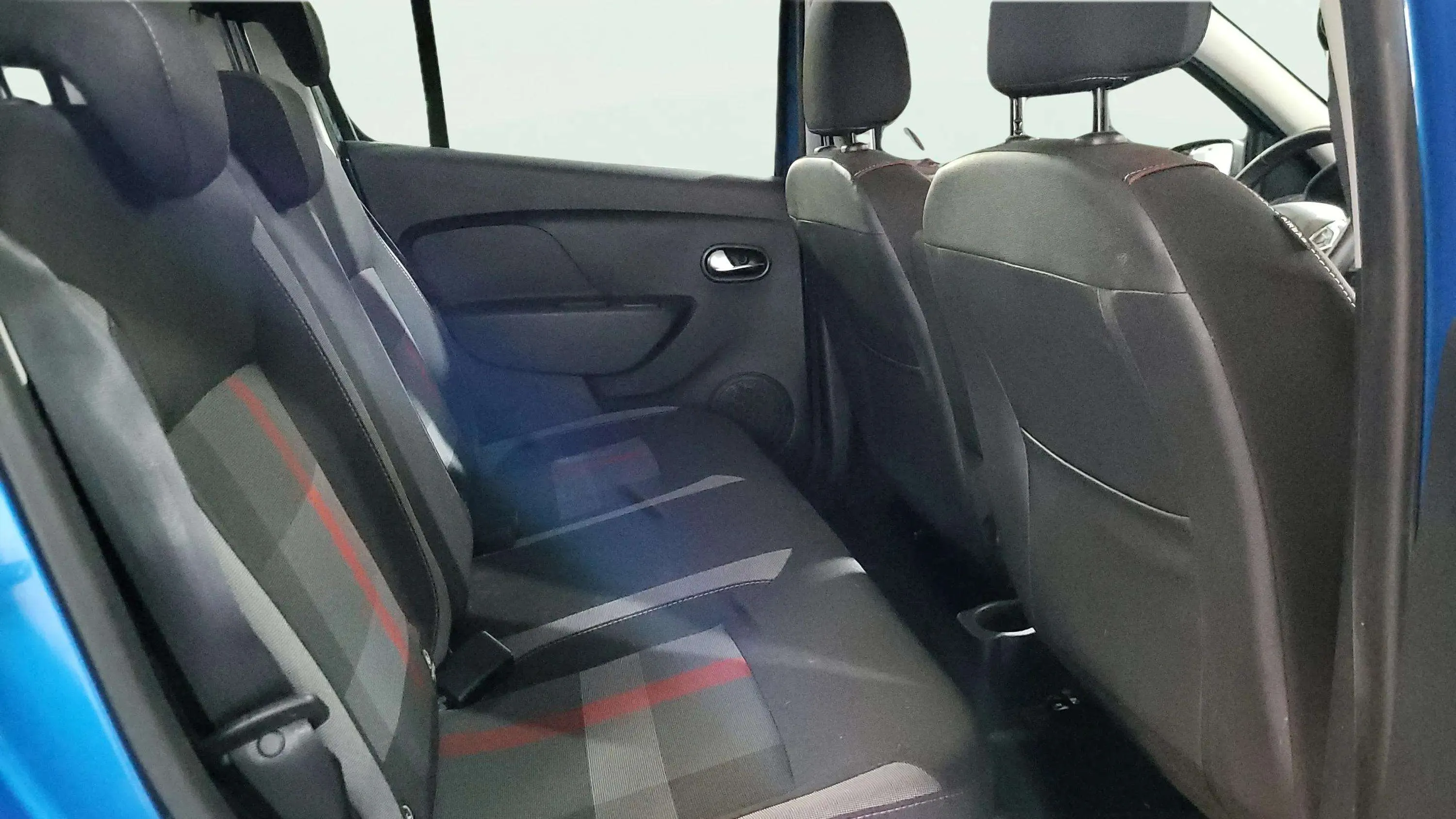 Dacia Sandero Comfort Blue dCi - foto 10
