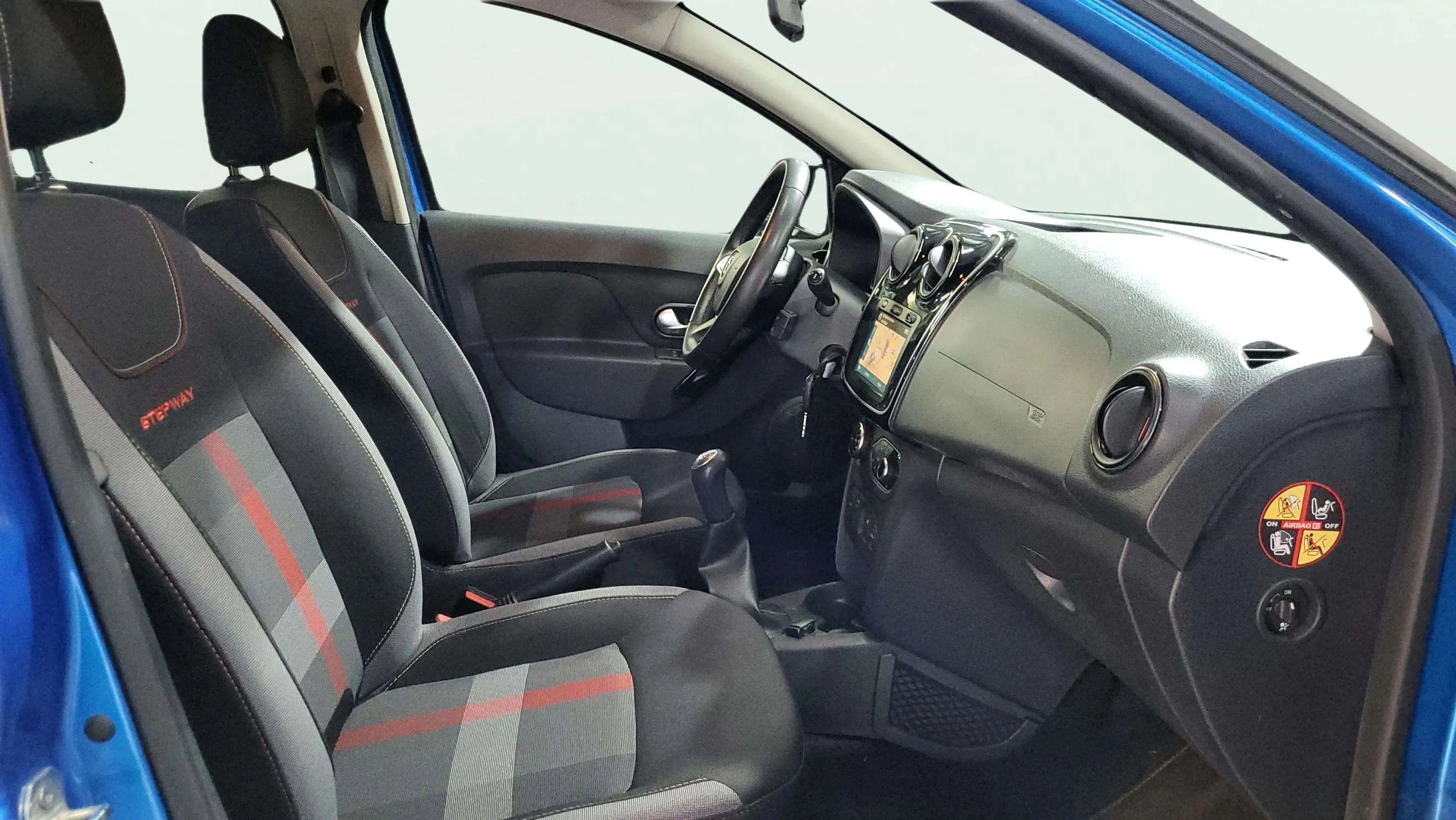 Dacia Sandero Comfort Blue dCi - foto 9
