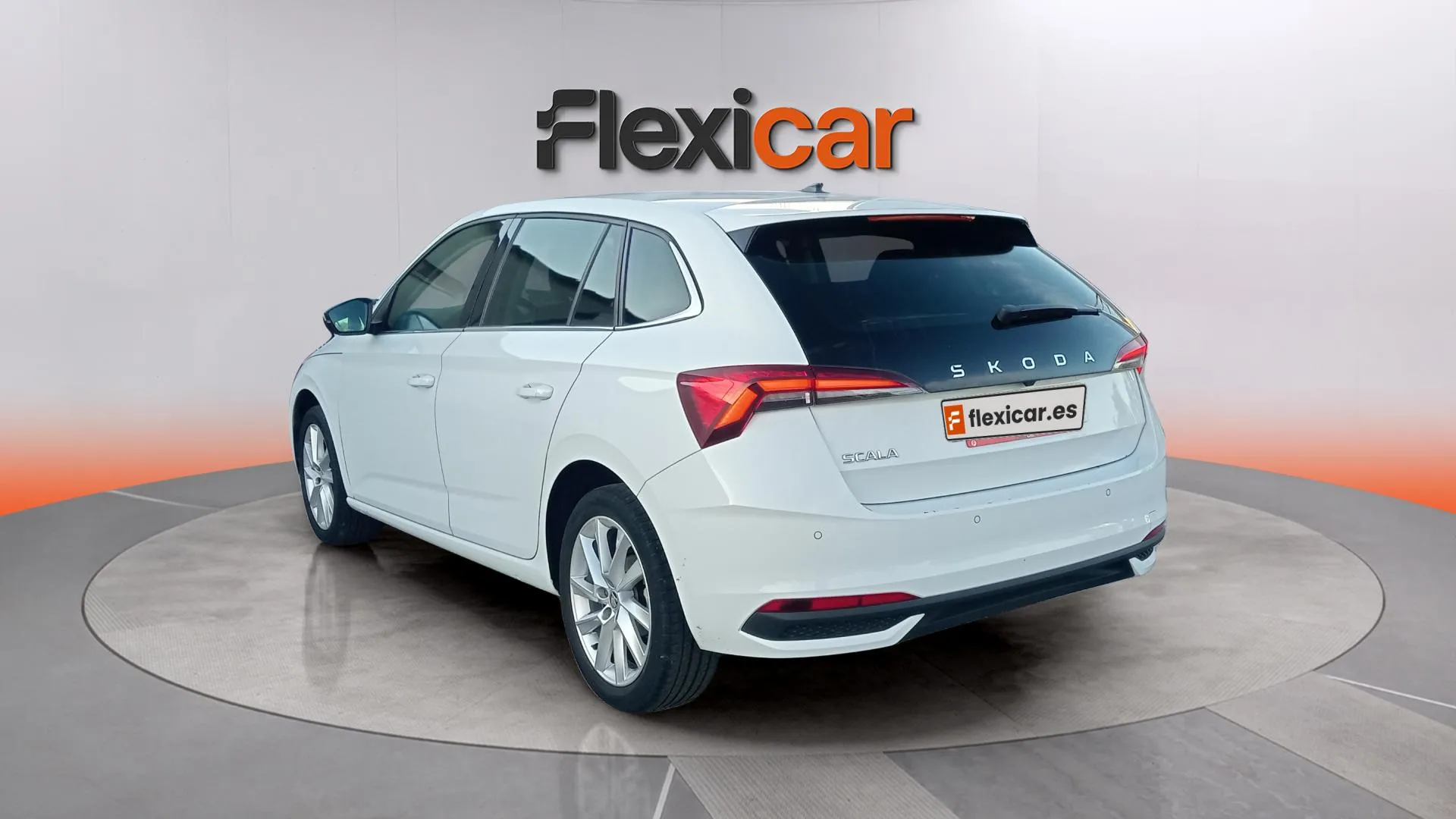Škoda Scala 1.0 TSI Selection - foto 8
