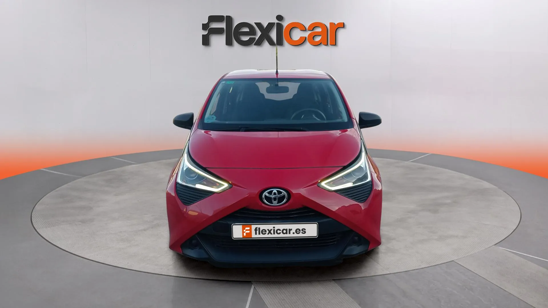 Toyota Aygo 1.0 70 x-play - foto 3