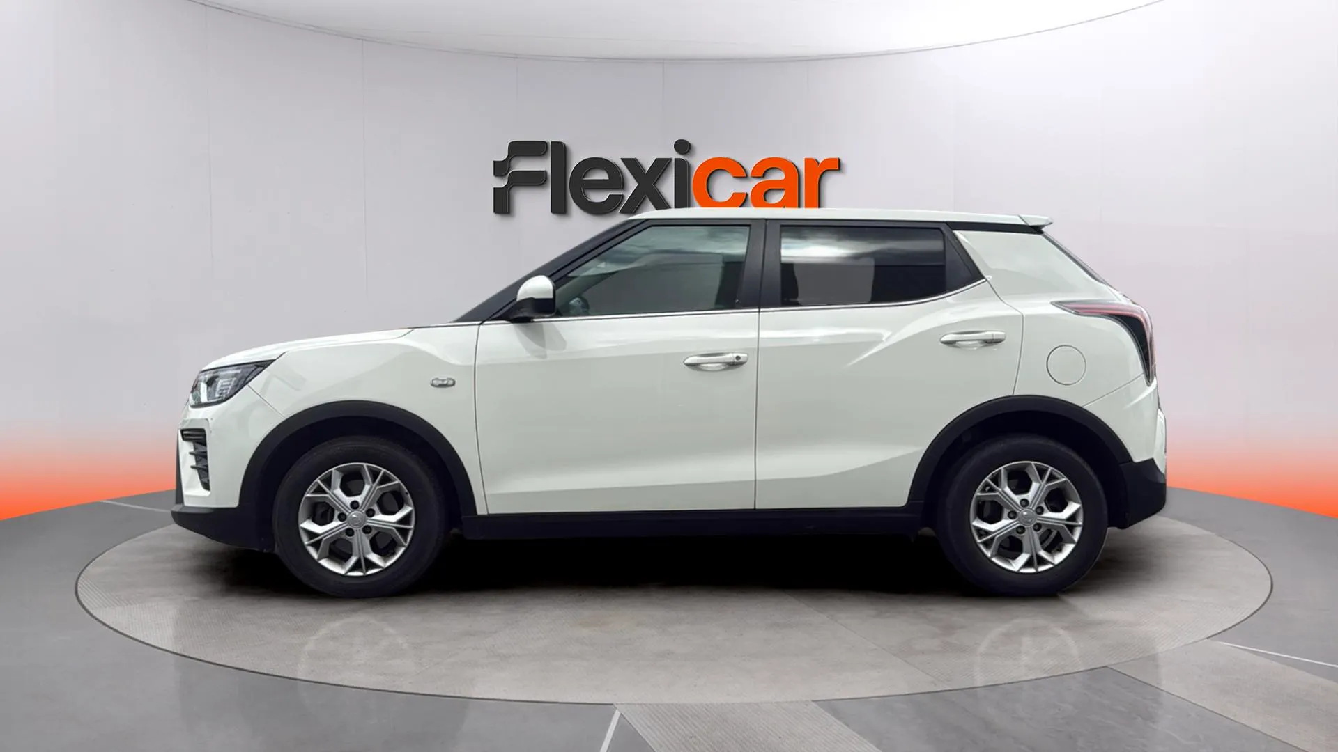 SsangYong Tivoli G15T Urban Plus - foto 4