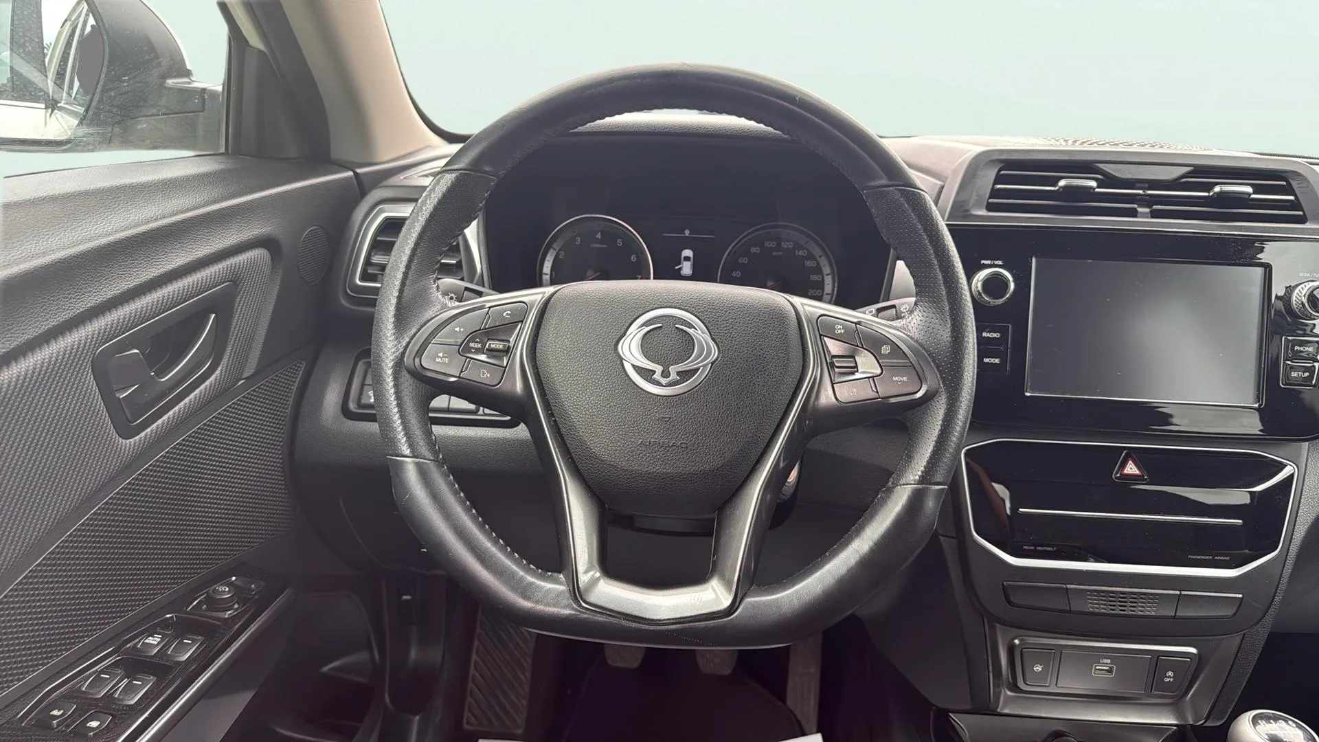 SsangYong Tivoli G15T Urban Plus - foto 11