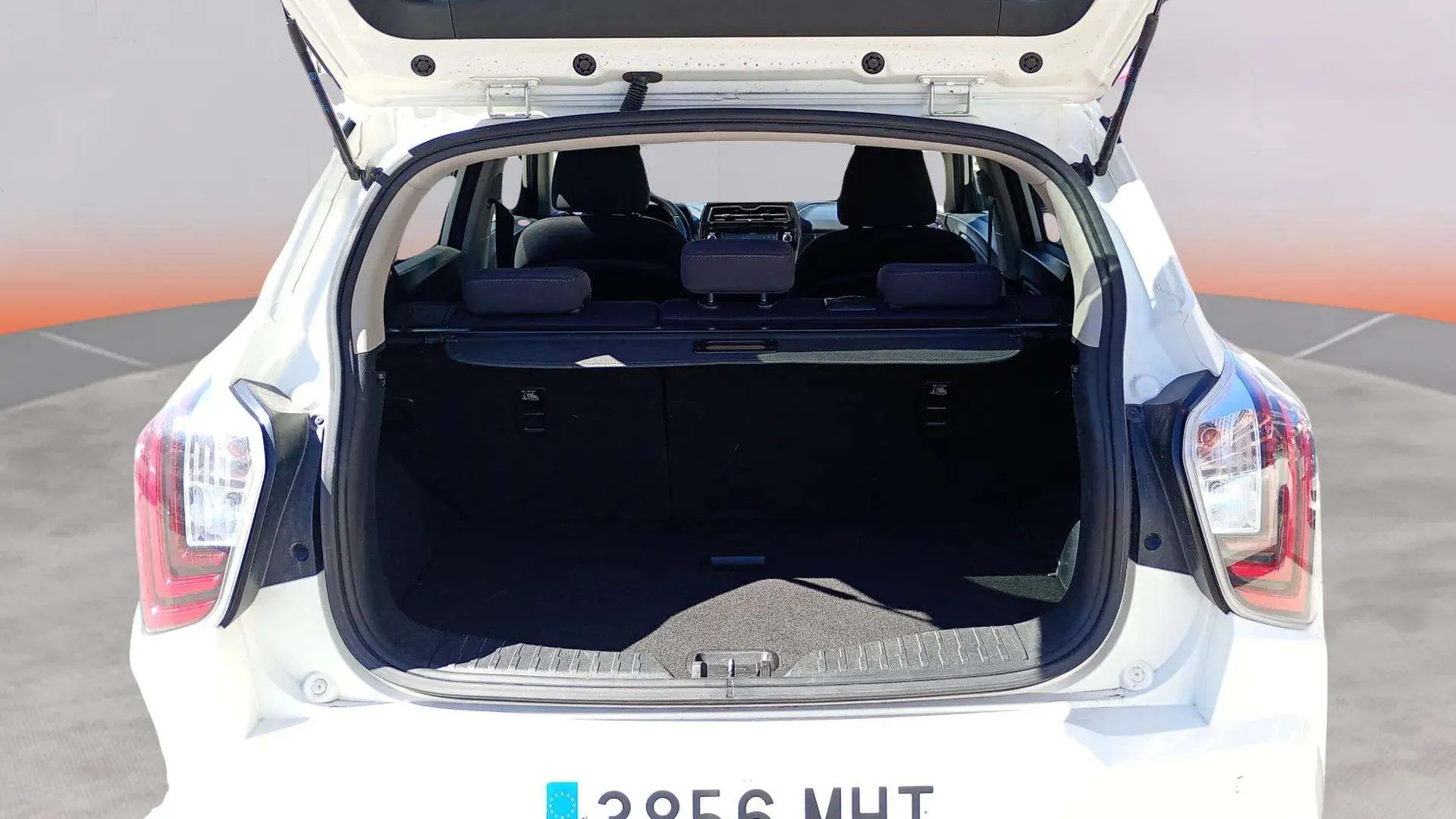 SsangYong Tivoli G12T Urban Plus - foto 16