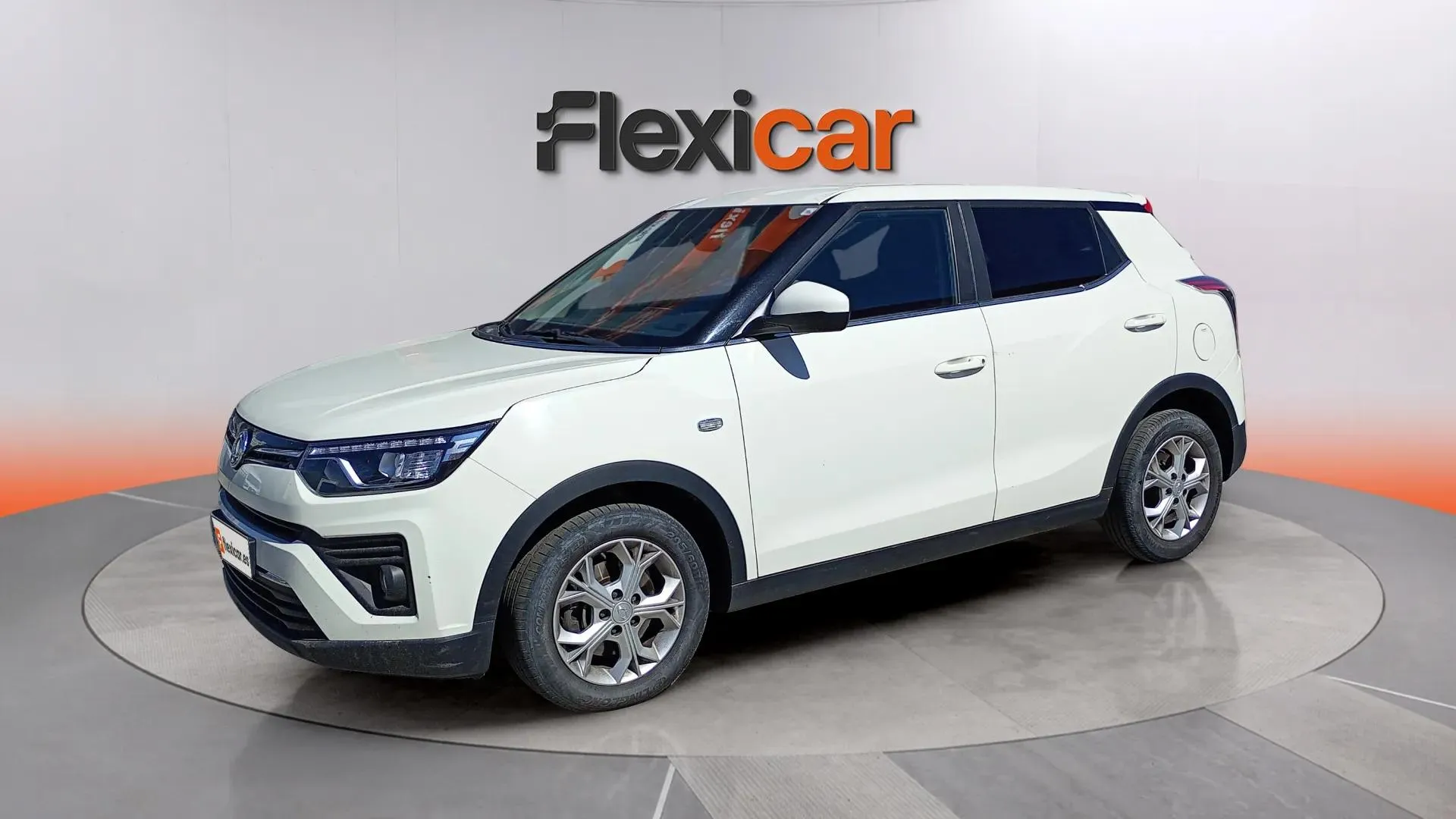 SsangYong Tivoli G12T Urban Plus - foto 2