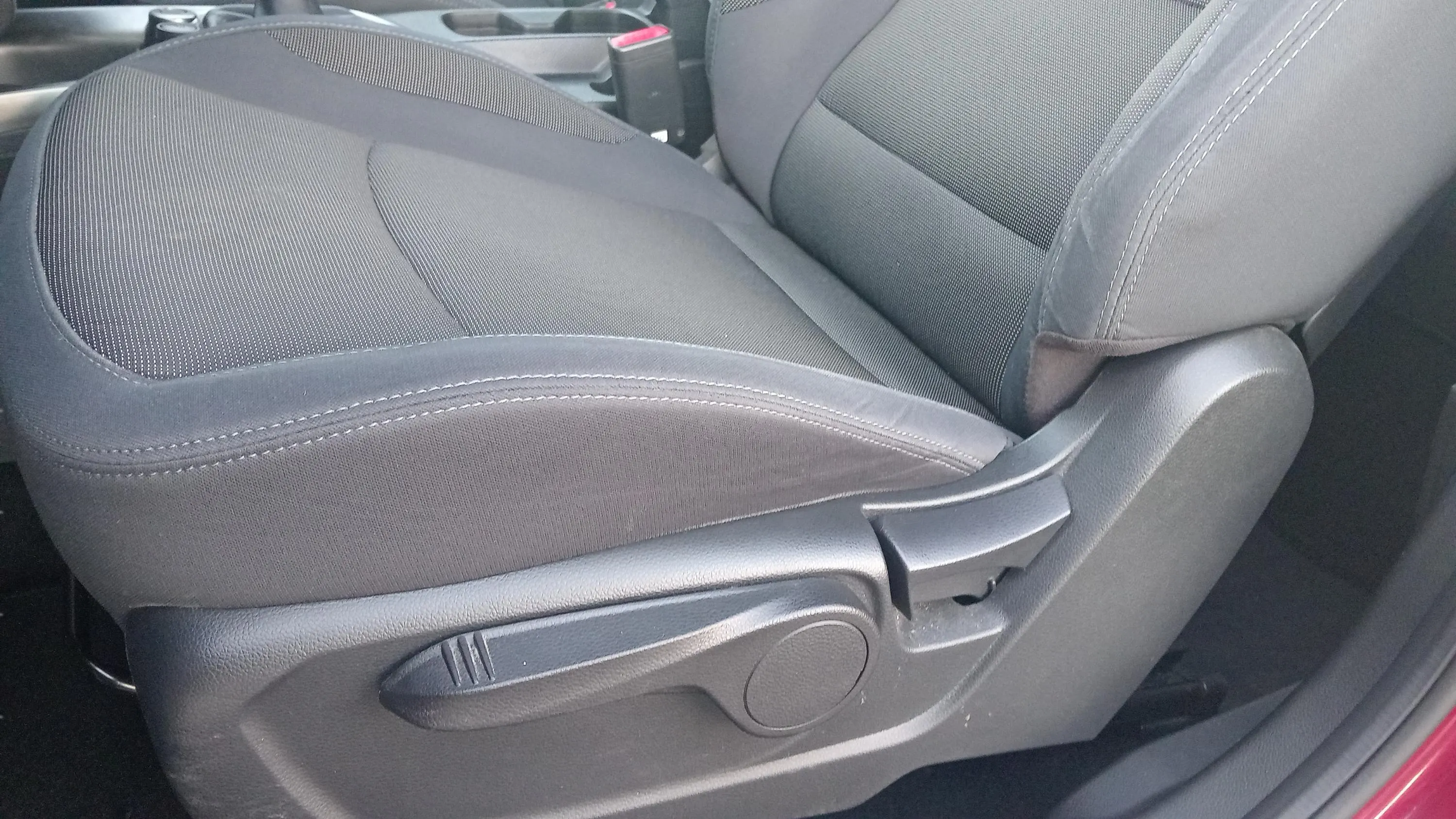 SsangYong Tivoli G12T Urban Plus - foto 22