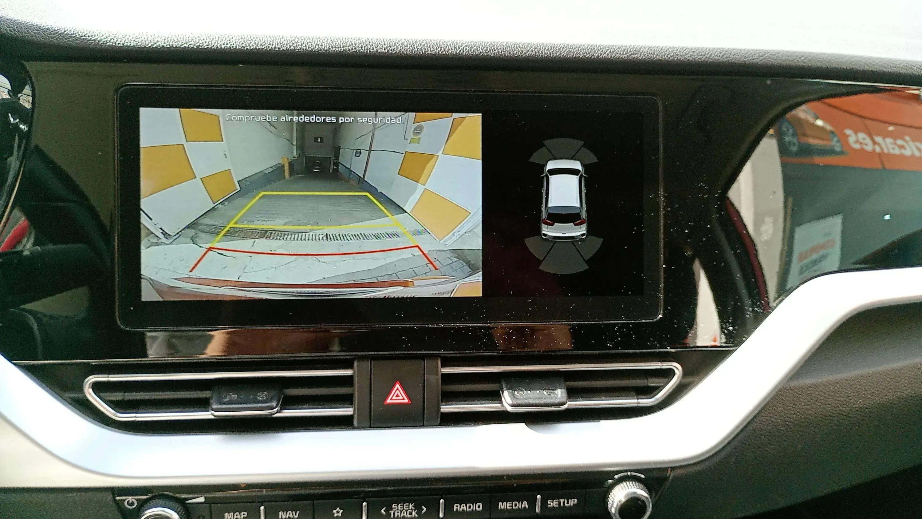 Kia Niro 1.6 GDi PHEV Concept - foto 8