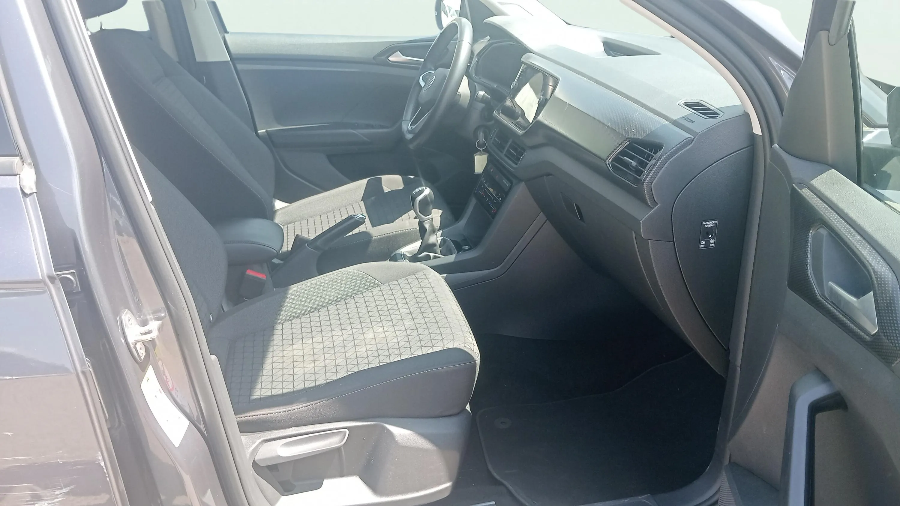Volkswagen T-Cross Advance 1.0 TSI - foto 17