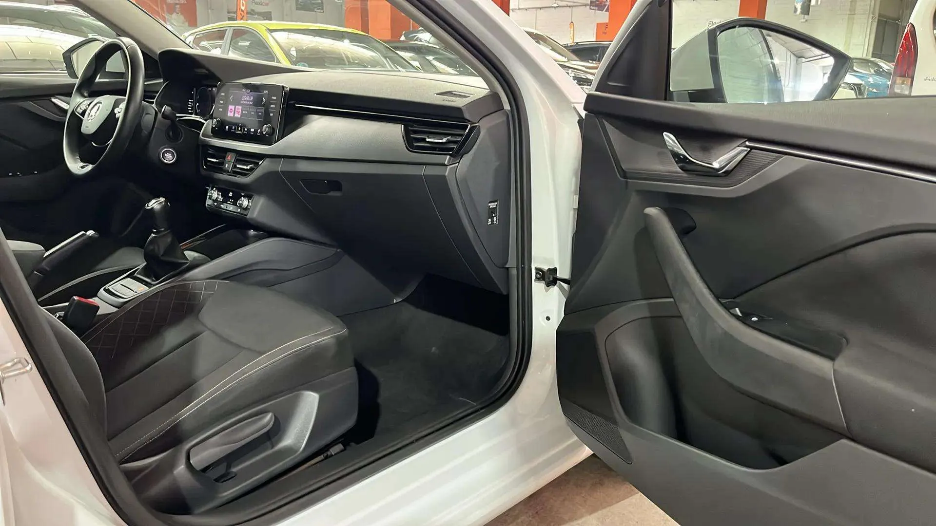 Škoda Scala 1.0 TSI Selection - foto 13