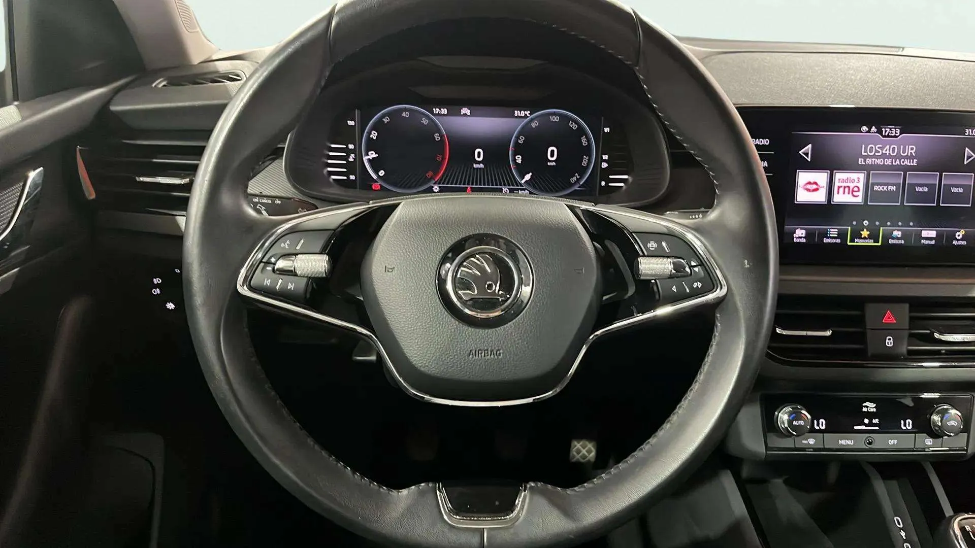 Škoda Scala 1.0 TSI Selection - foto 10