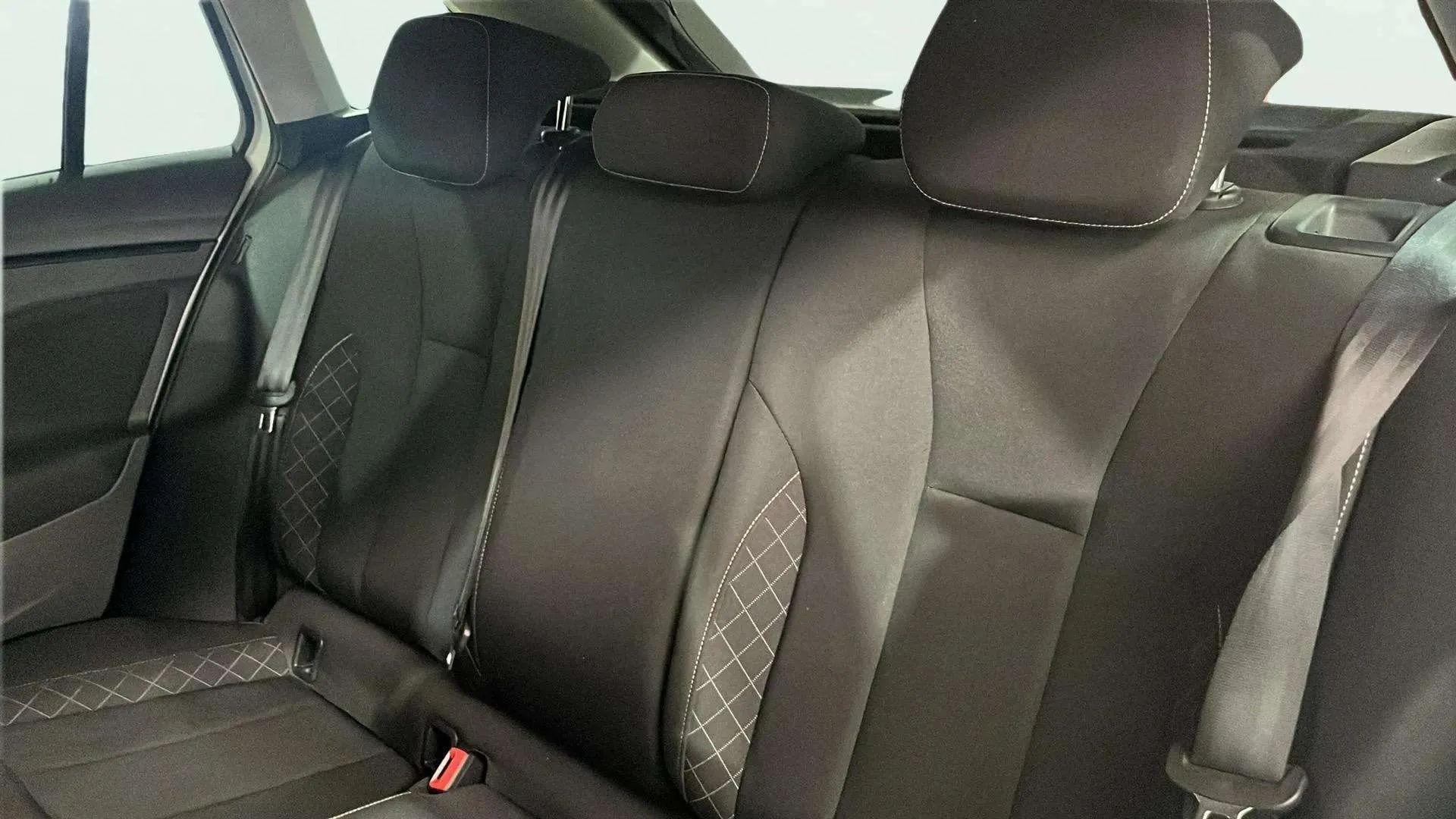Škoda Scala 1.0 TSI Selection - foto 24