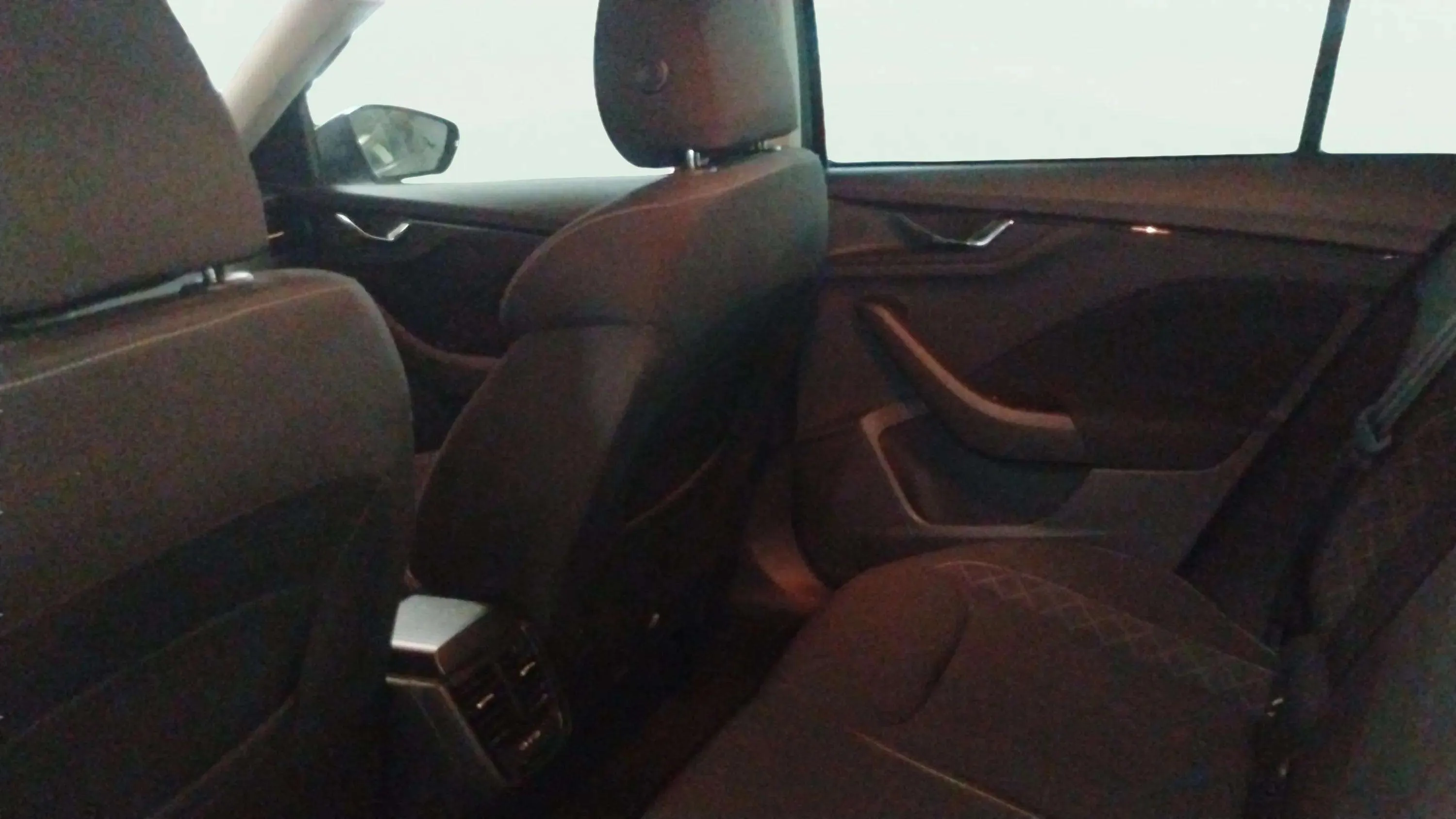Škoda Scala 1.0 TSI Selection - foto 11