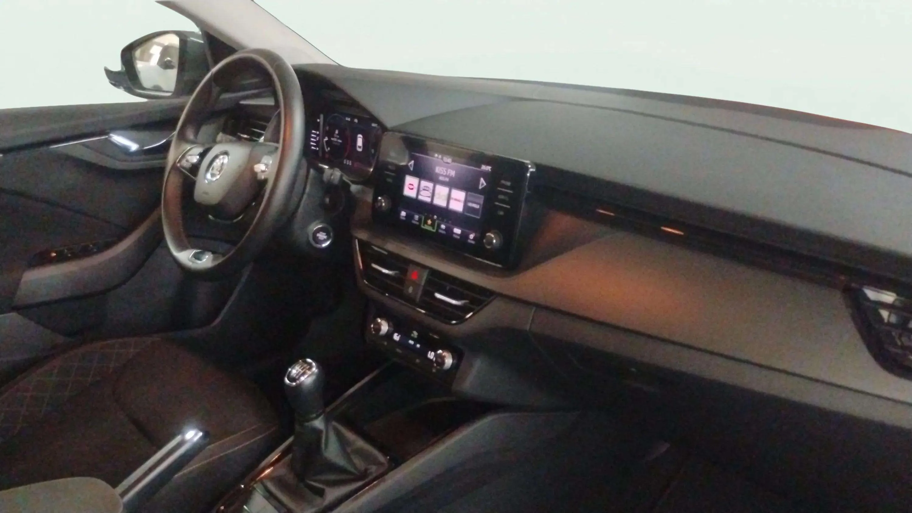 Škoda Scala 1.0 TSI Selection - foto 8
