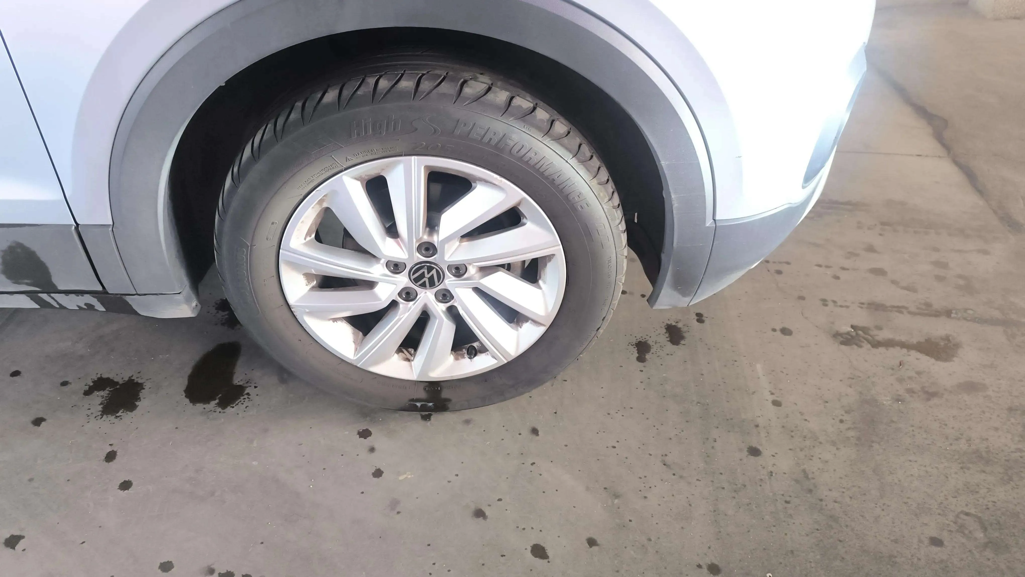 Volkswagen T-Cross Advance 1.0 TSI DSG - foto 17