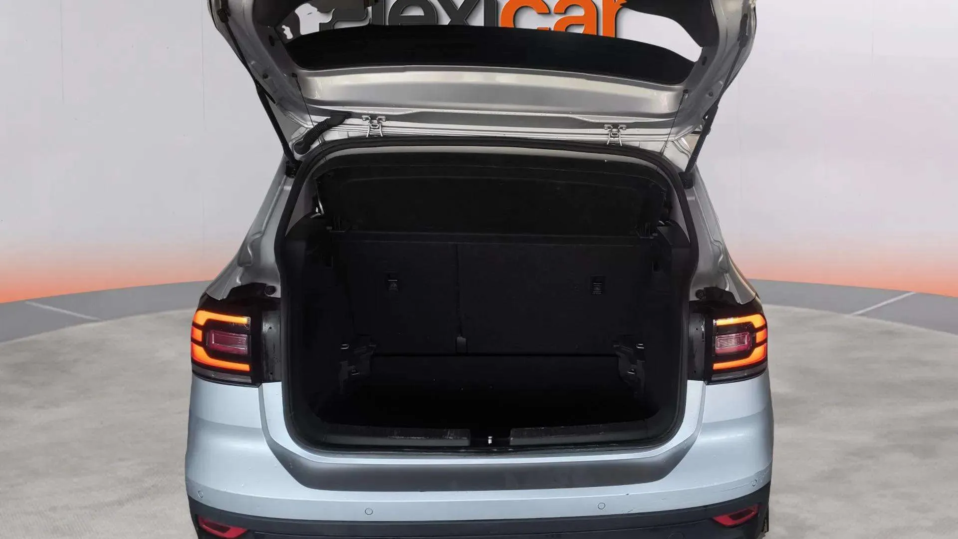 Volkswagen T-Cross Advance 1.0 TSI DSG - foto 16