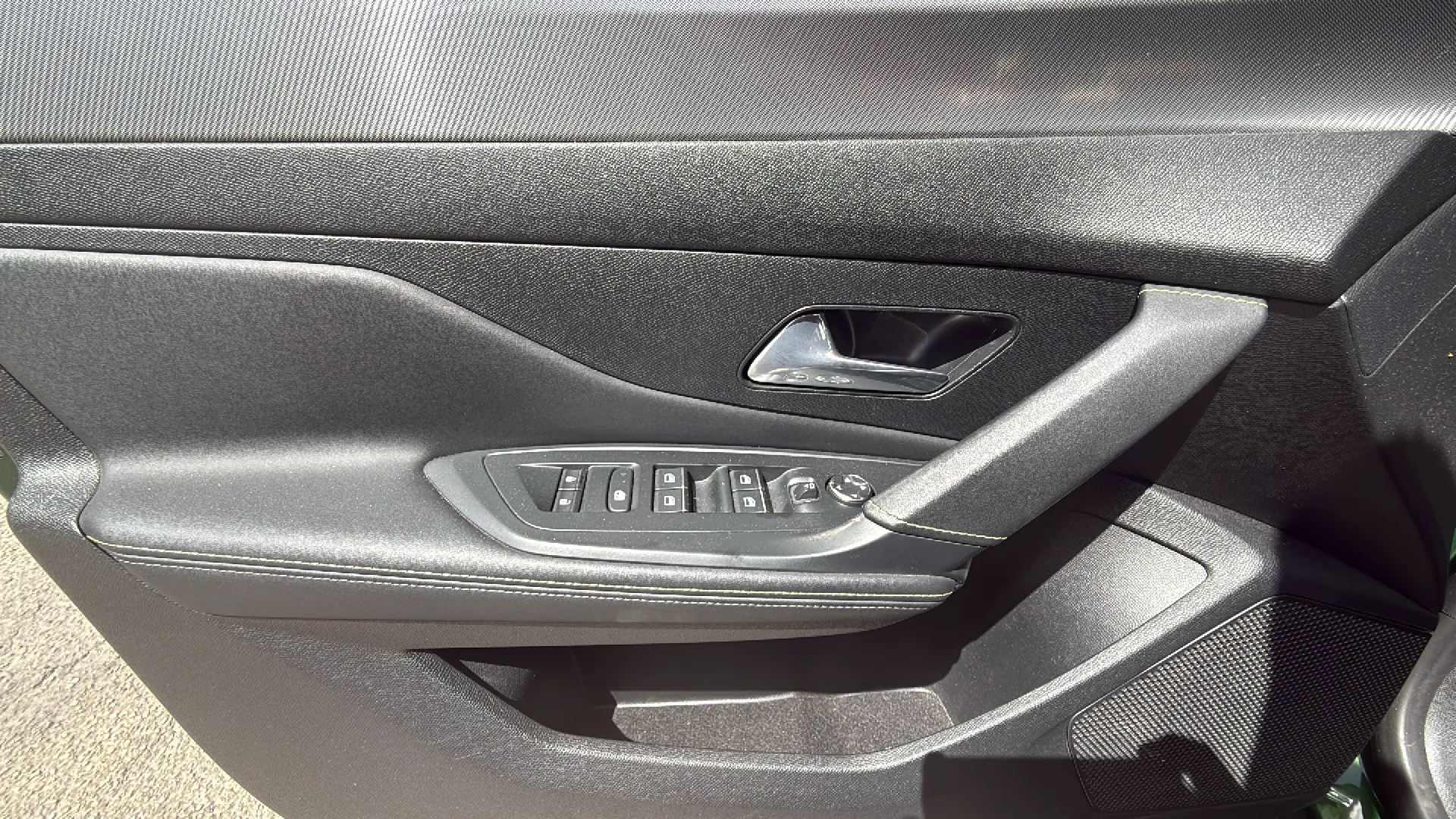 Peugeot 308 GT Pack Hybrid 180 eEAT8 - foto 9