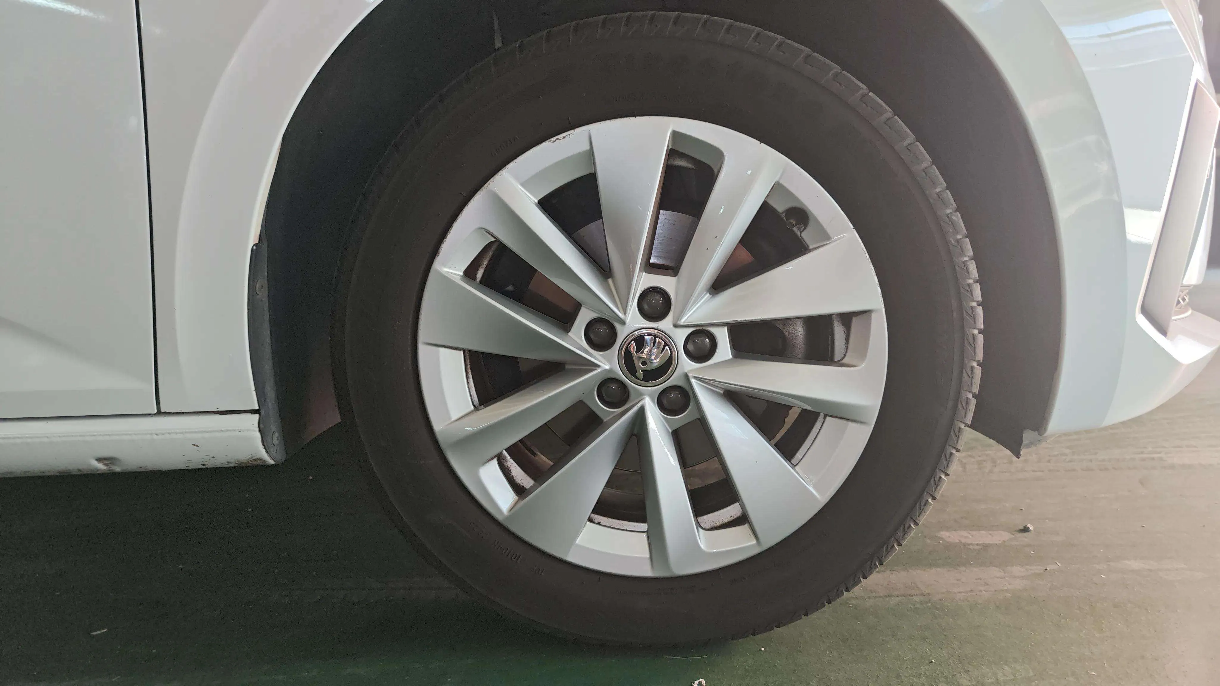 Škoda Scala 1.0 TSI Selection - foto 20