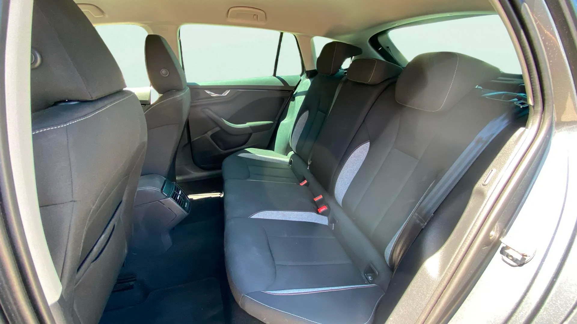 Škoda Scala 1.0 TSI Selection - foto 12