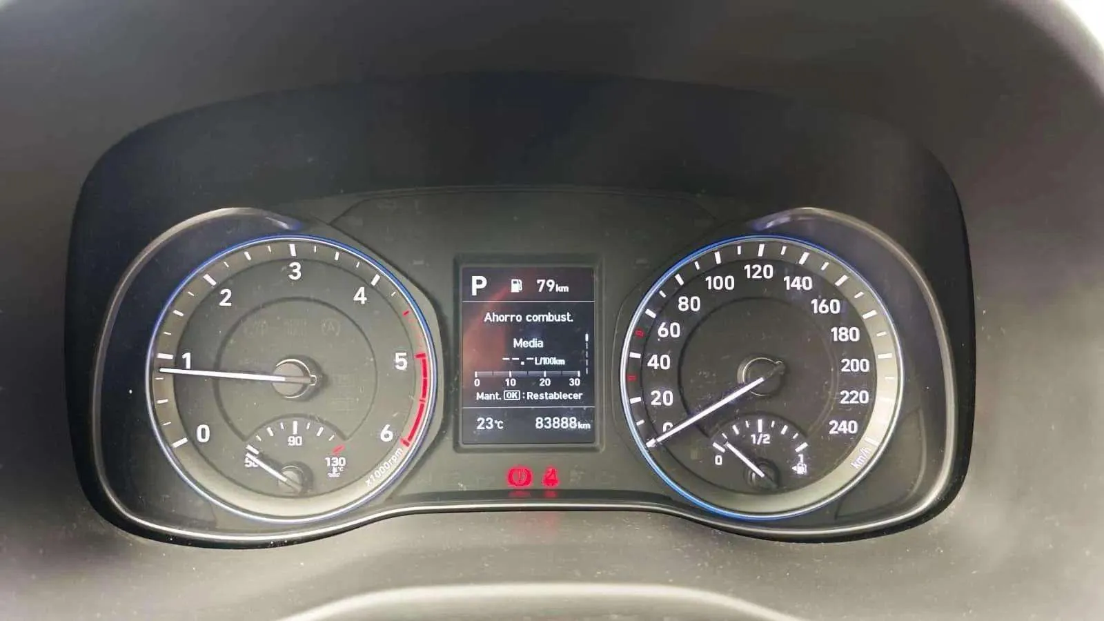 Hyundai Kona 1.6 CRDi Klass 4x2 DCT - foto 11
