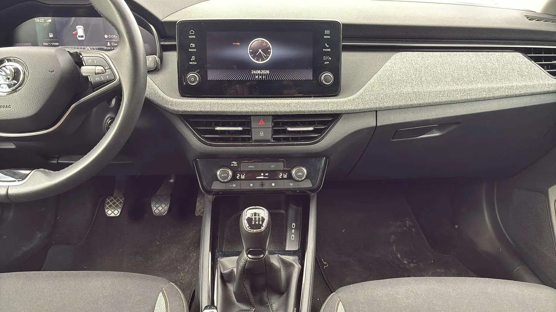 Škoda Scala 1.0 TSI Selection - foto 21
