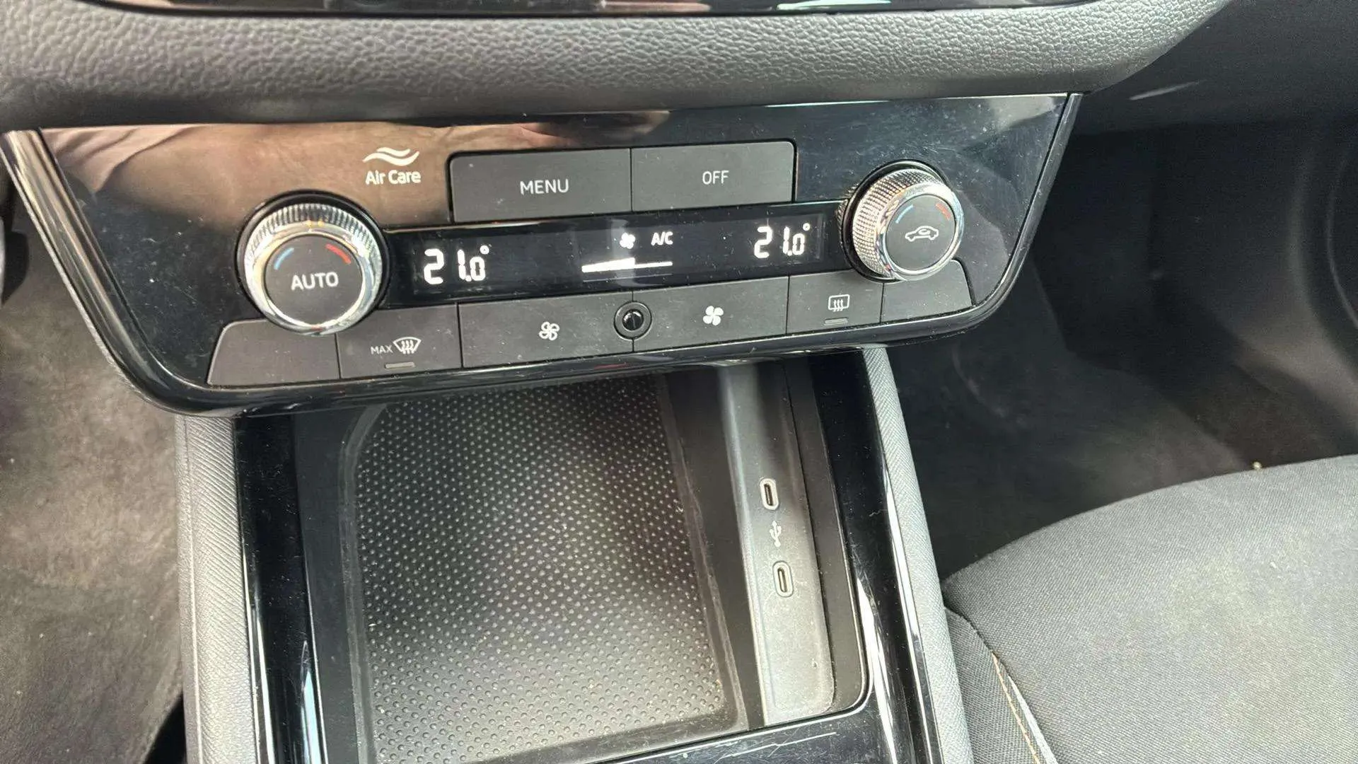 Škoda Scala 1.0 TSI Selection - foto 22