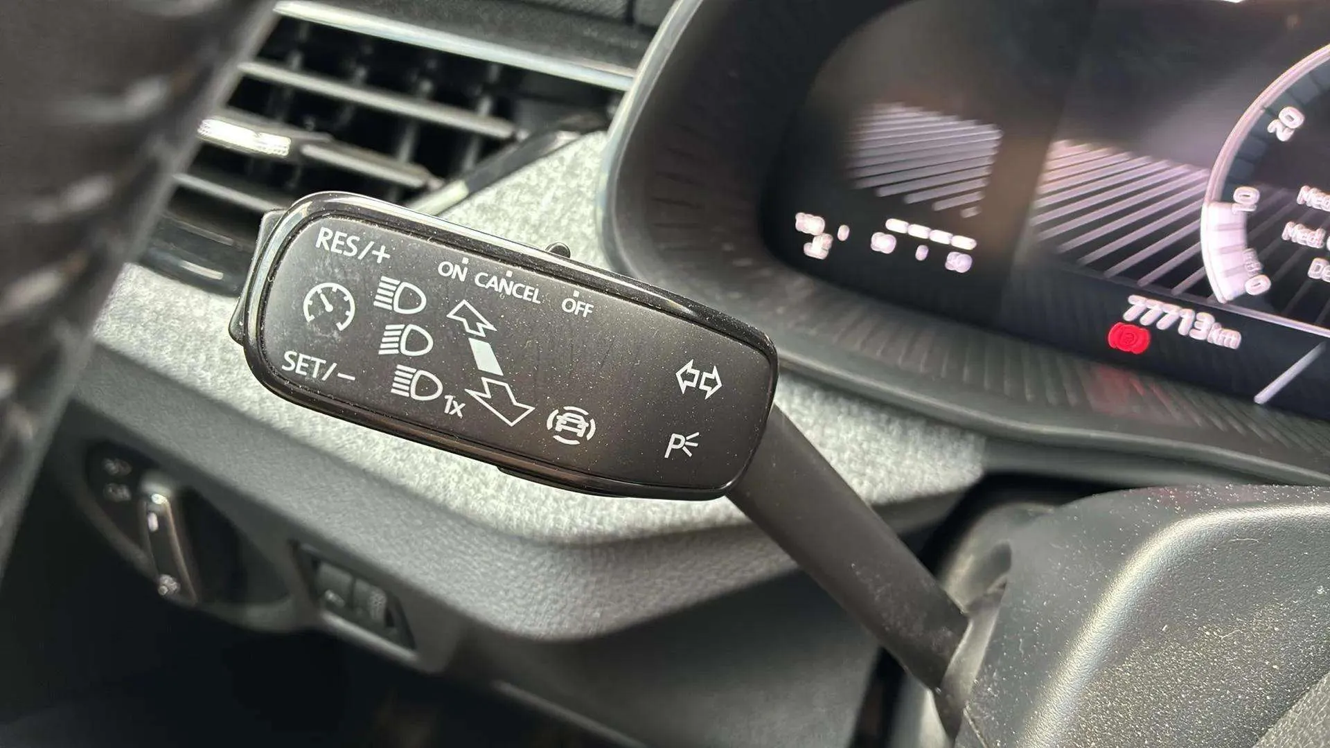 Škoda Scala 1.0 TSI Selection - foto 17