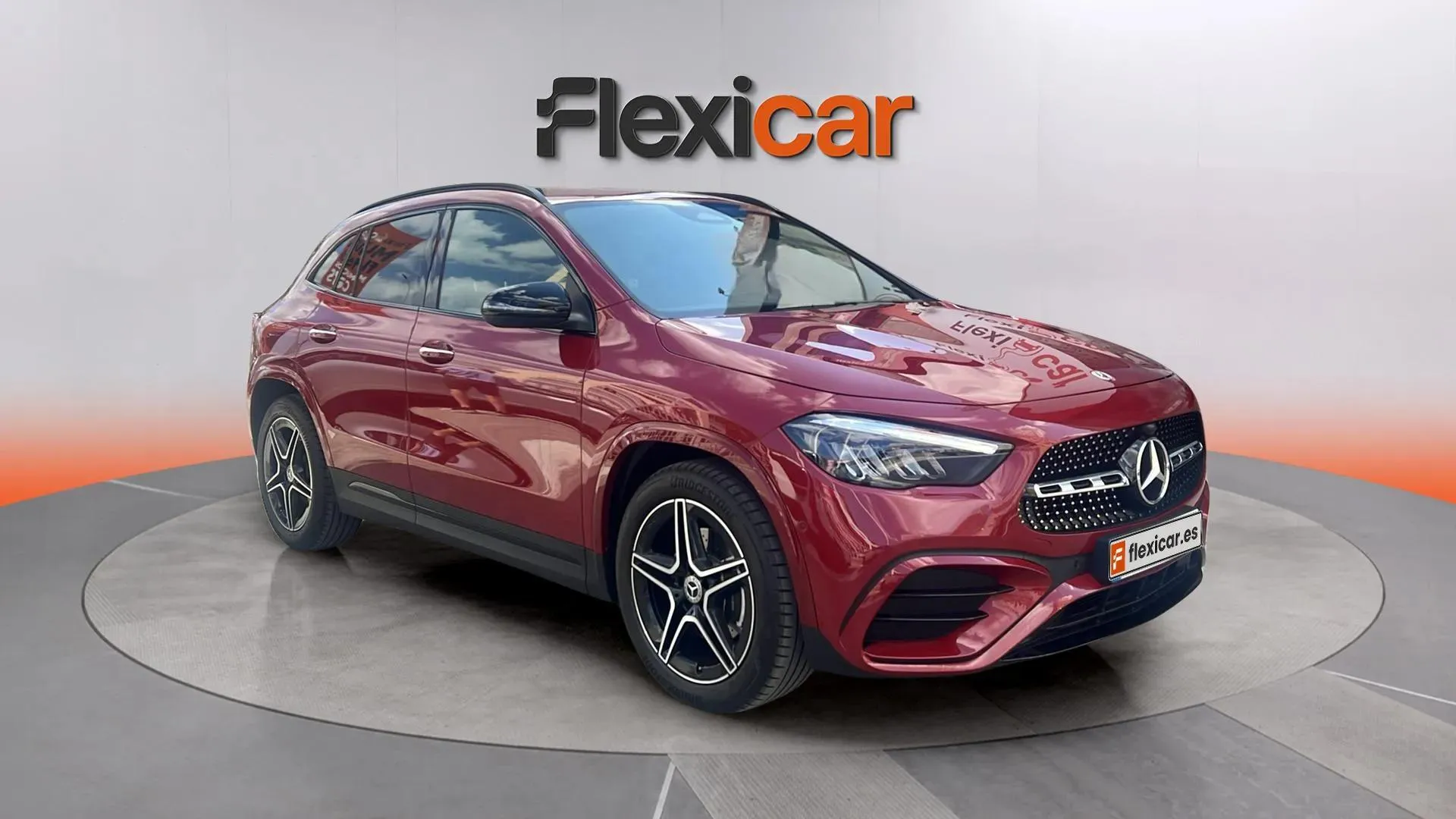 Mercedes-Benz GLA 200 D - foto 1