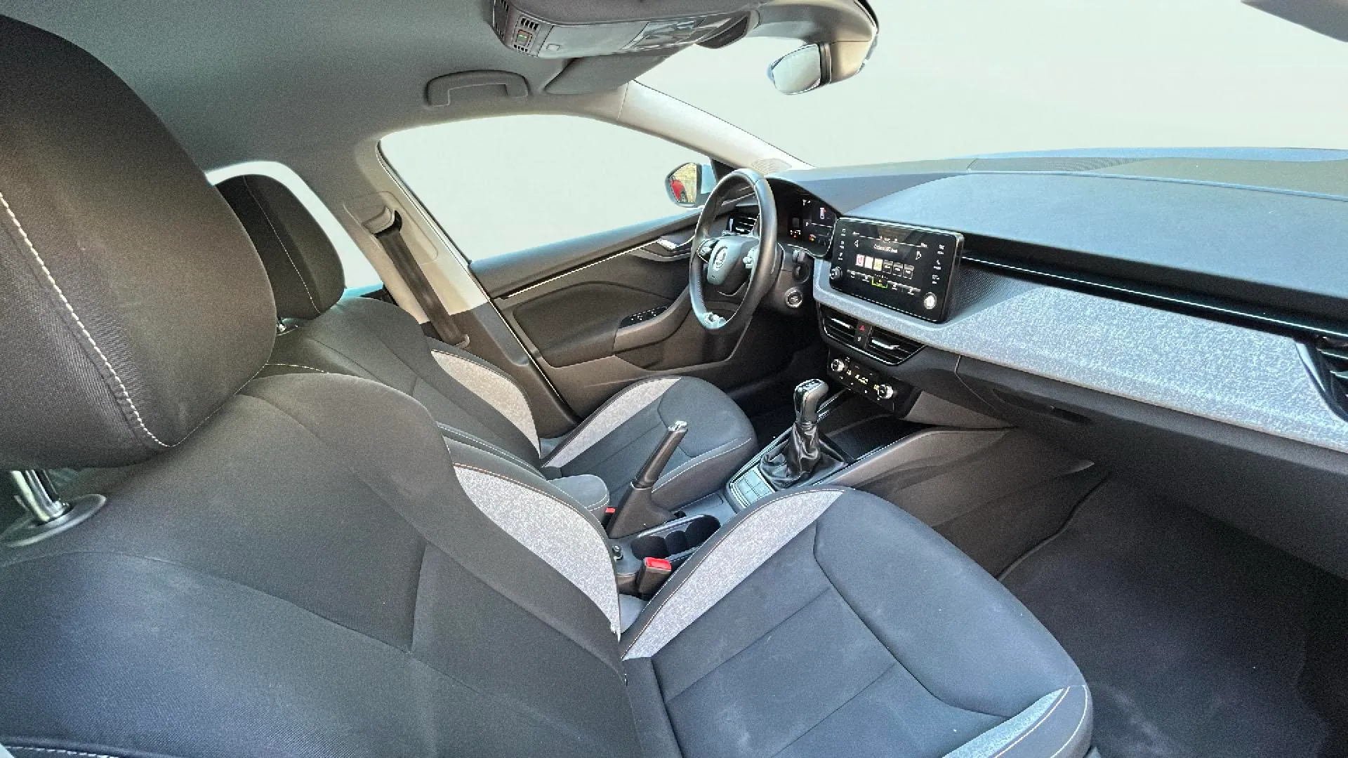Škoda Scala 1.0 TSI DSG Selection - foto 14