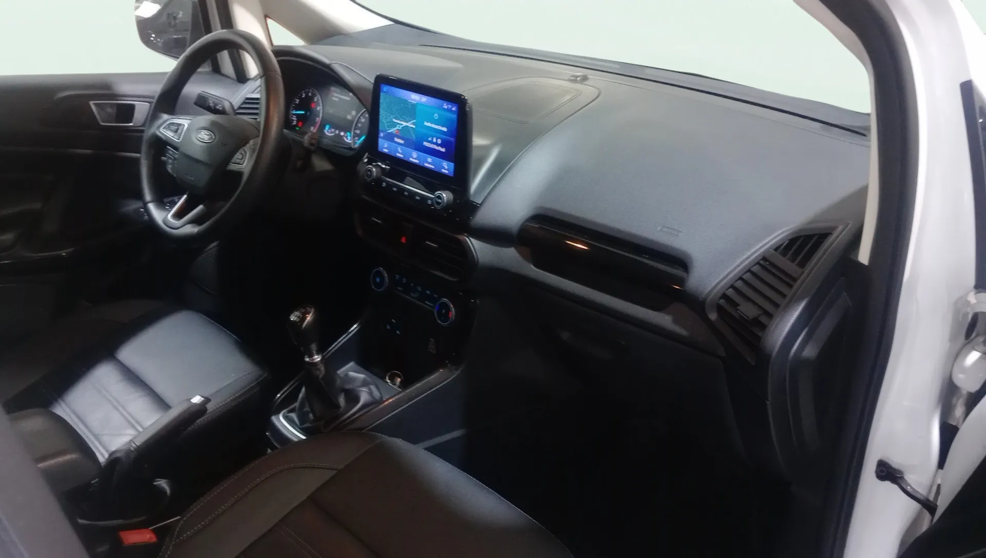 Ford EcoSport 1.0T EcoBoost ST Line - foto 6