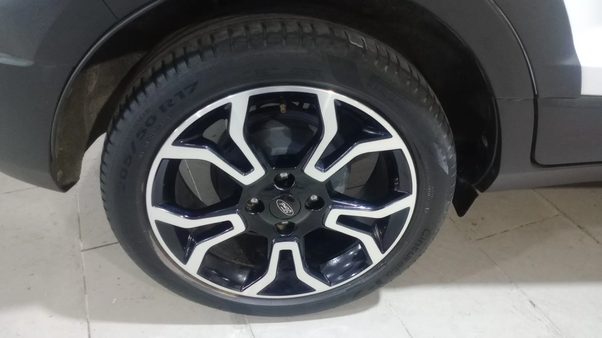 Ford EcoSport 1.0T EcoBoost ST Line - foto 18