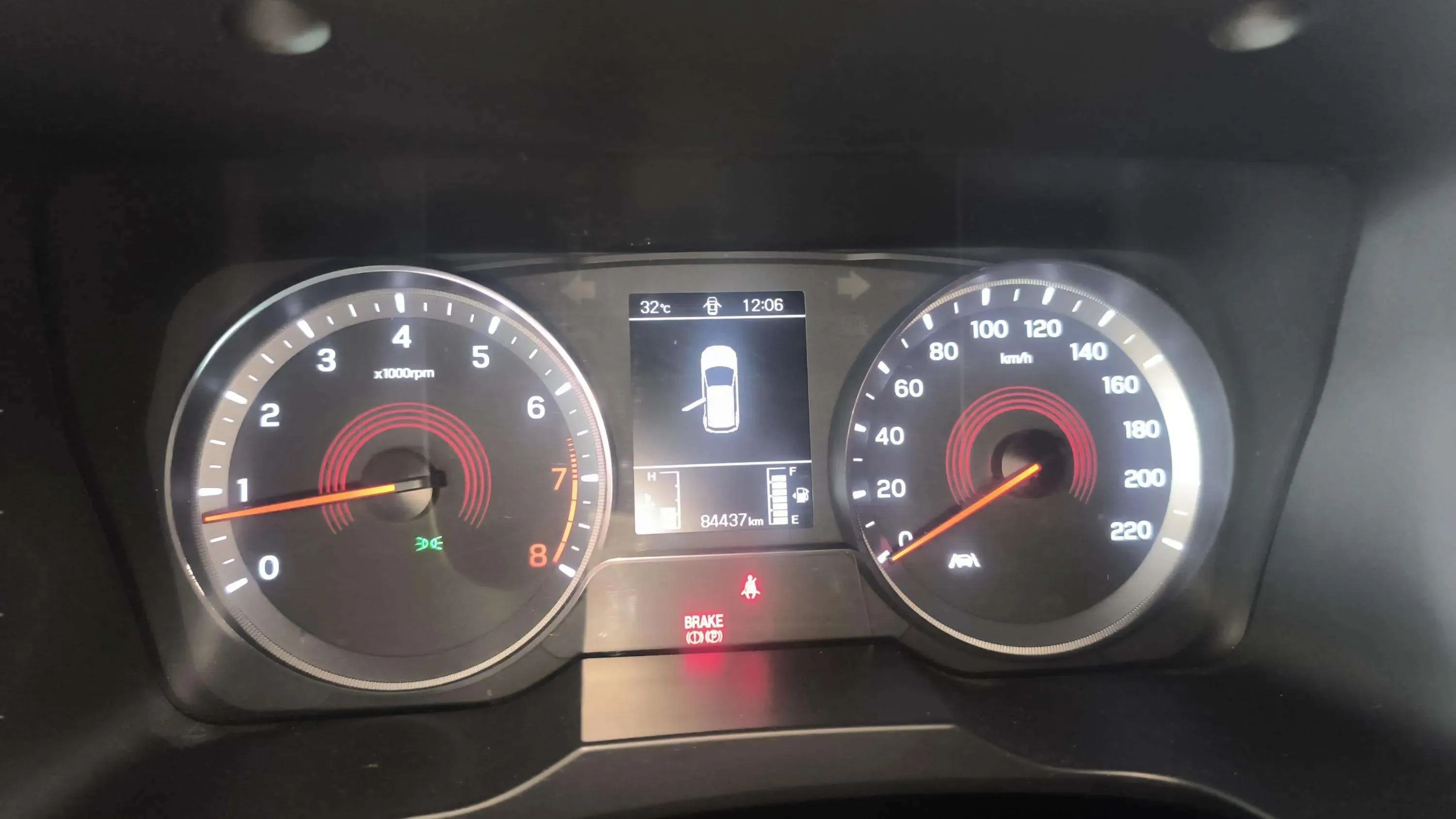 SsangYong Korando G15T LP Urban Plus - foto 12