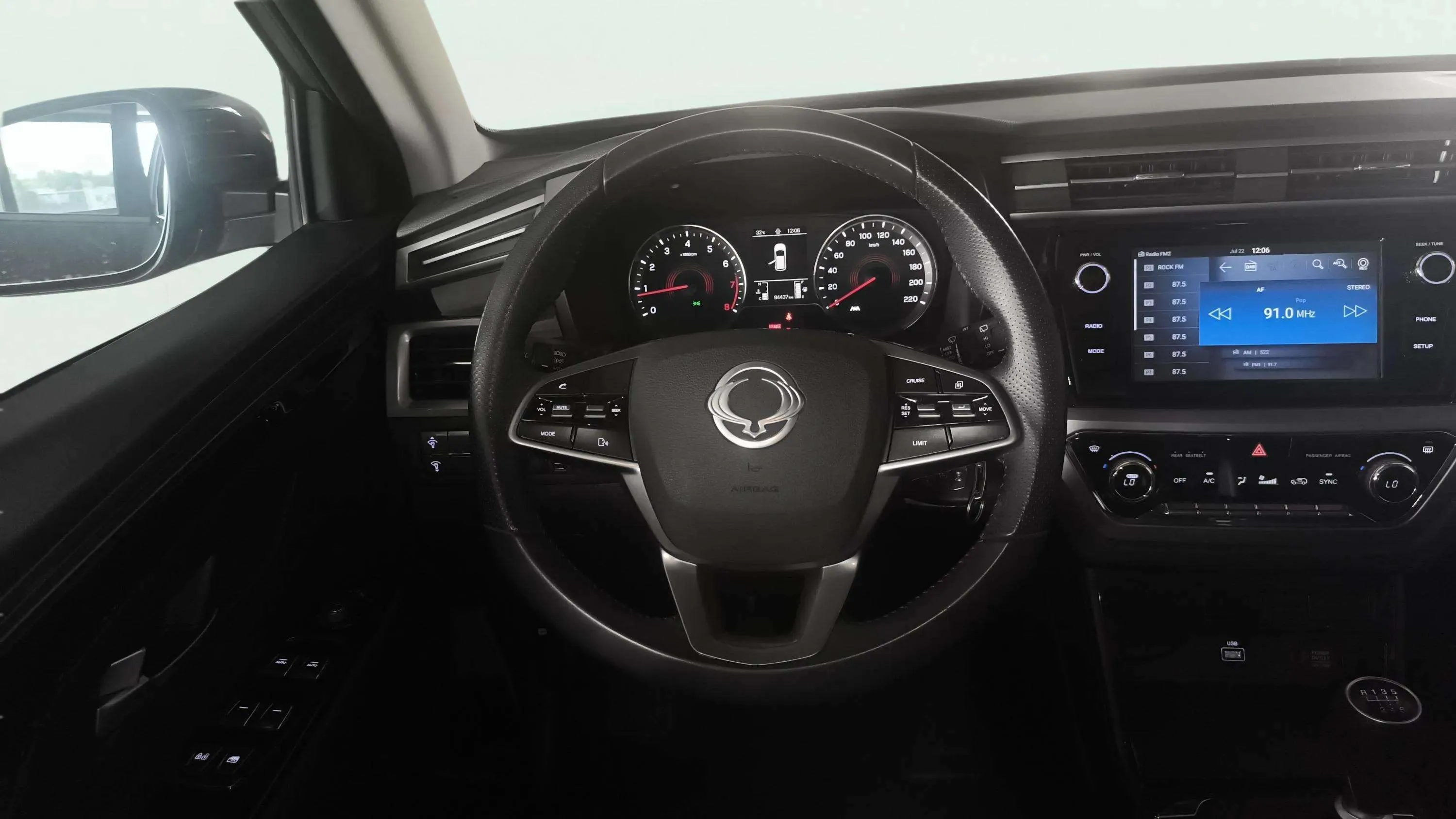 SsangYong Korando G15T LP Urban Plus - foto 11