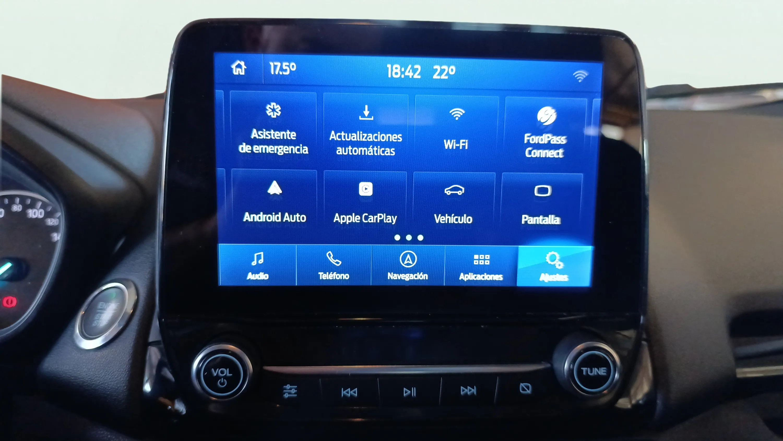 Ford EcoSport 1.0T EcoBoost Active - foto 21