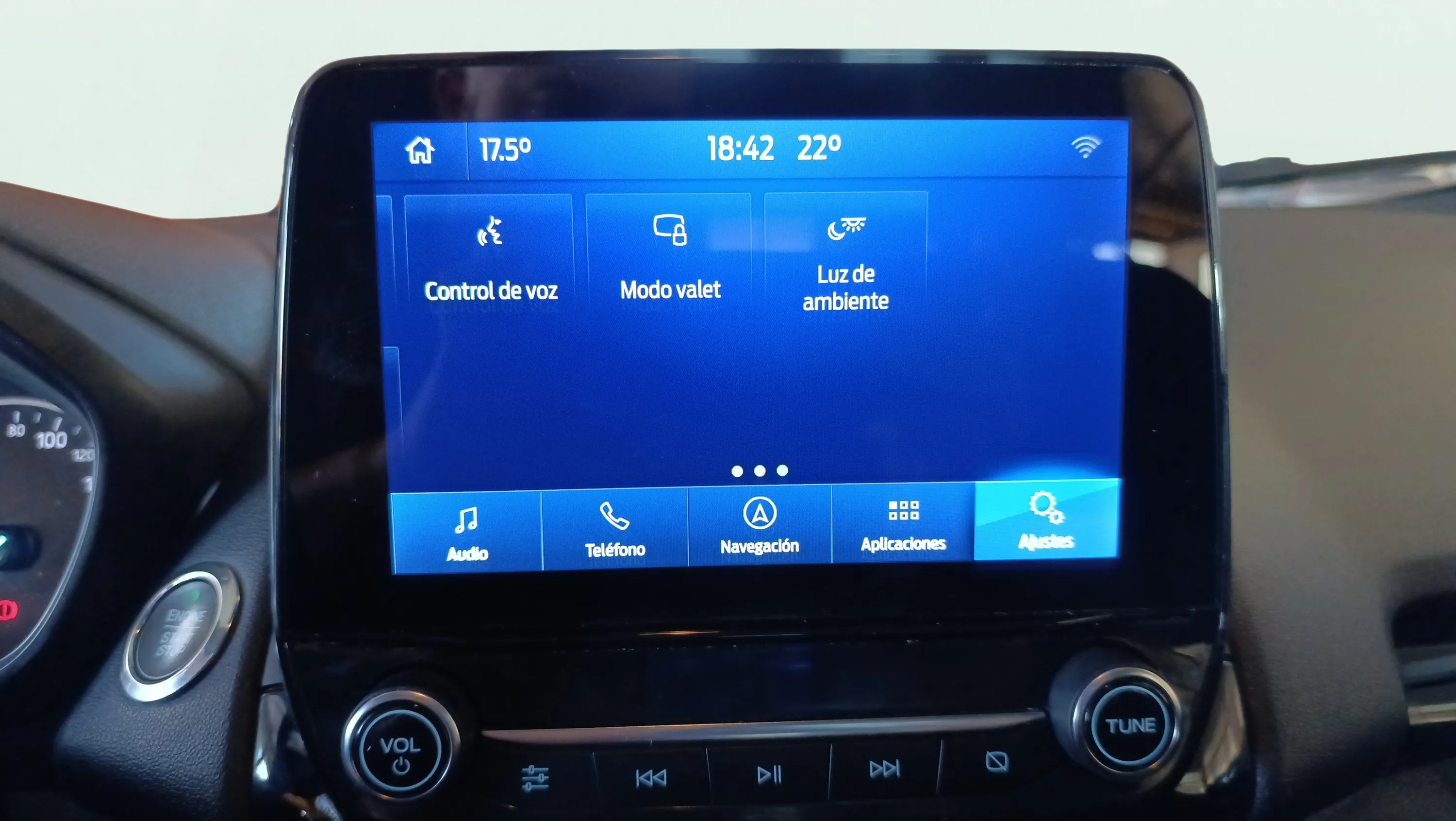 Ford EcoSport 1.0T EcoBoost Active - foto 22