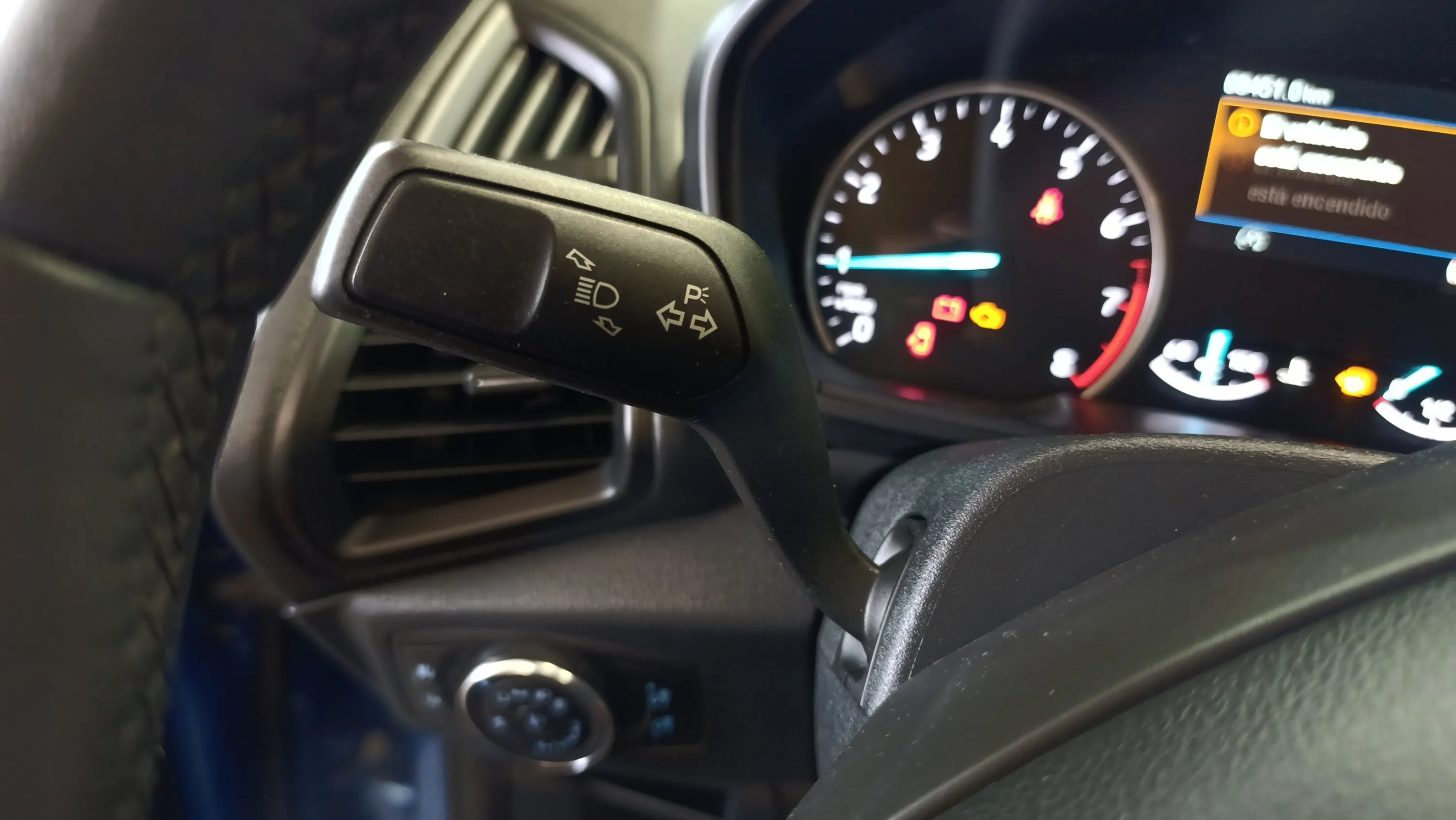 Ford EcoSport 1.0T EcoBoost Active - foto 12