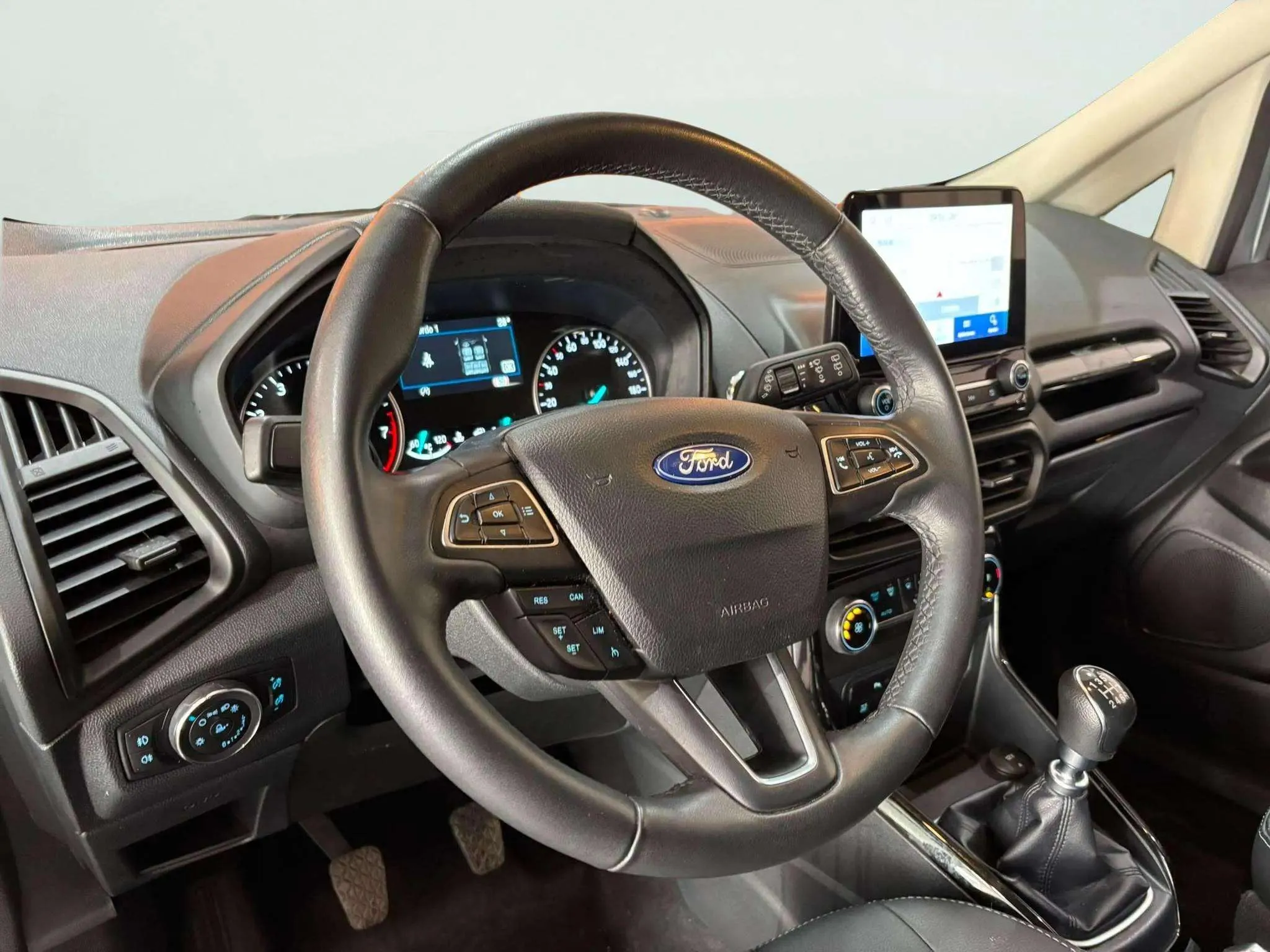 Ford EcoSport 1.0T EcoBoost Active - foto 7