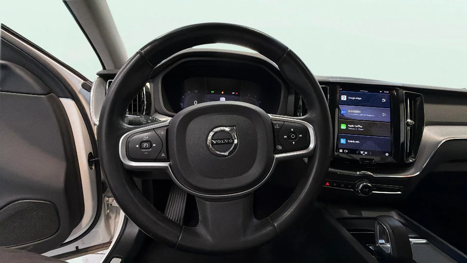 Volvo XC60 2.0 B4 D AWD Momentum Pro - foto 16