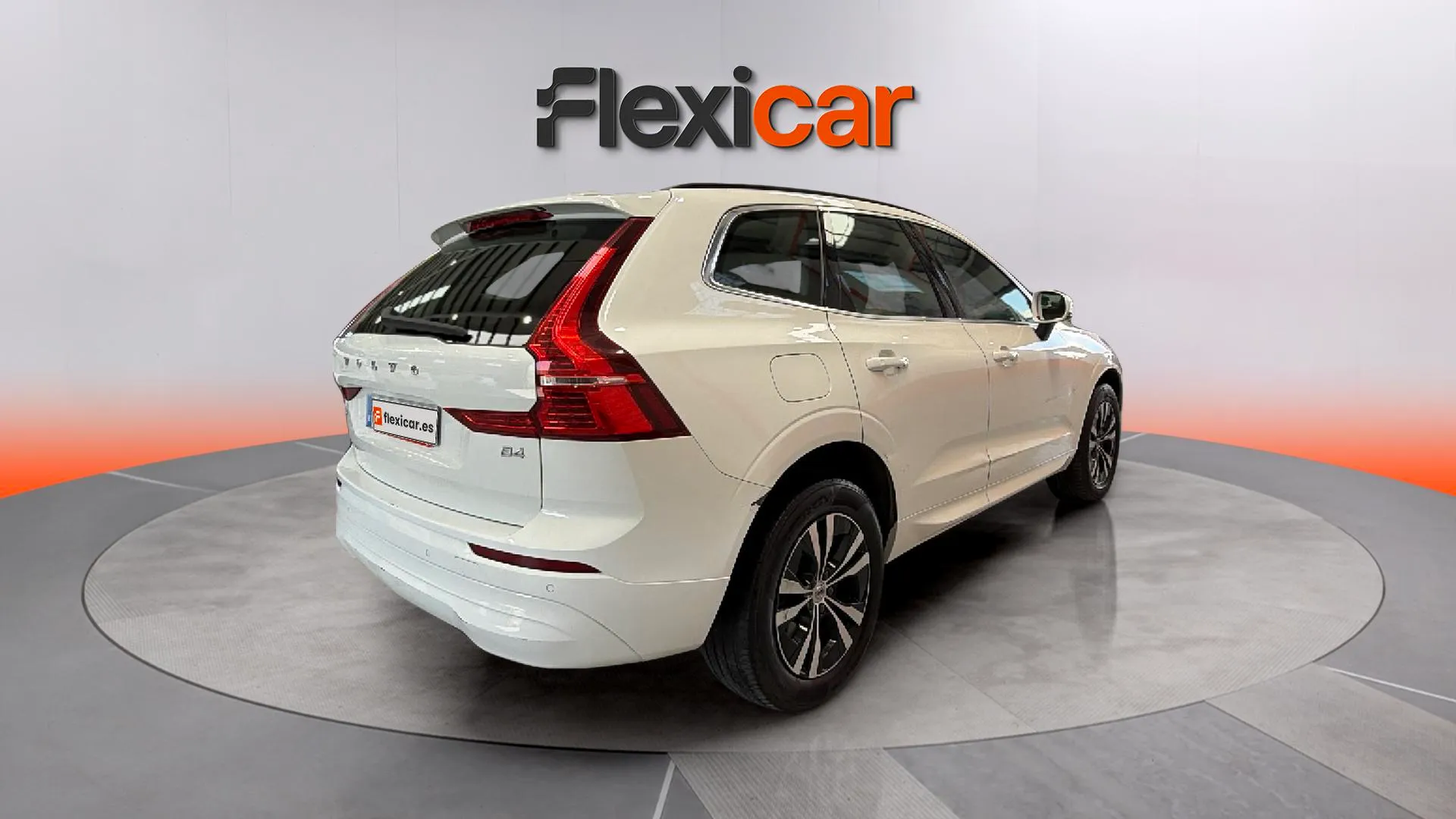 Volvo XC60 2.0 B4 D AWD Momentum Pro - foto 7