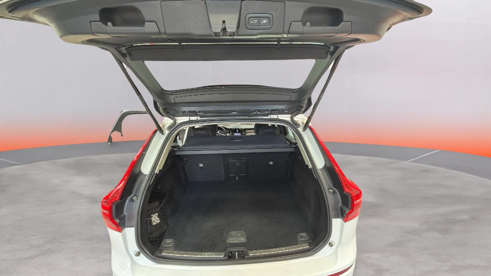Volvo XC60 2.0 B4 D AWD Momentum Pro - foto 9