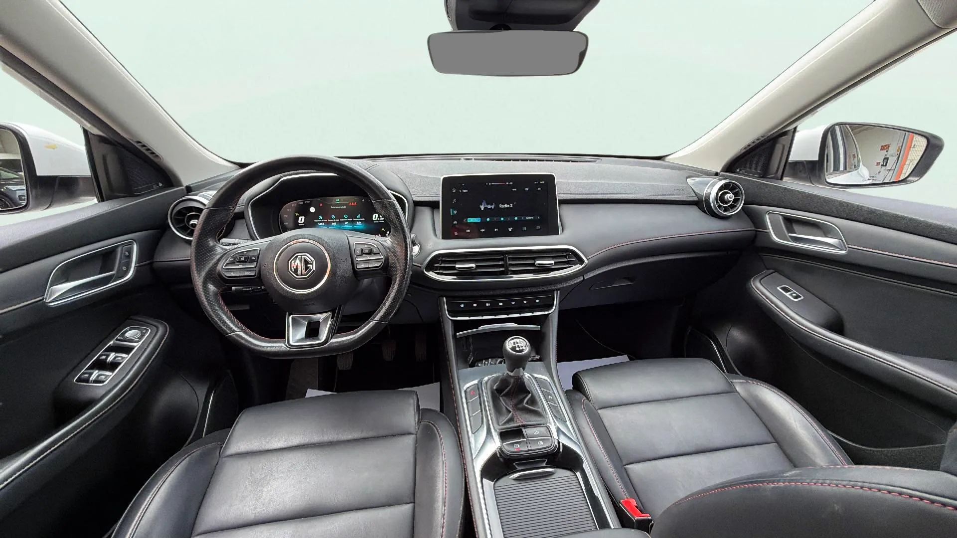 MG HS 1.5 Turbo GDI Luxury - foto 14