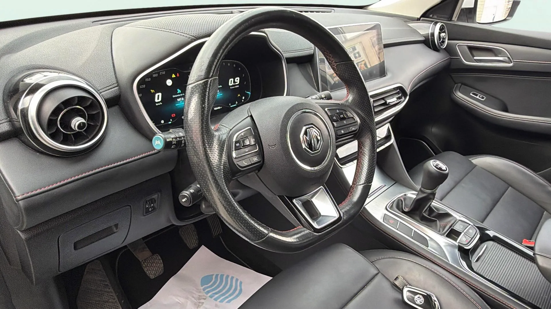 MG HS 1.5 Turbo GDI Luxury - foto 23