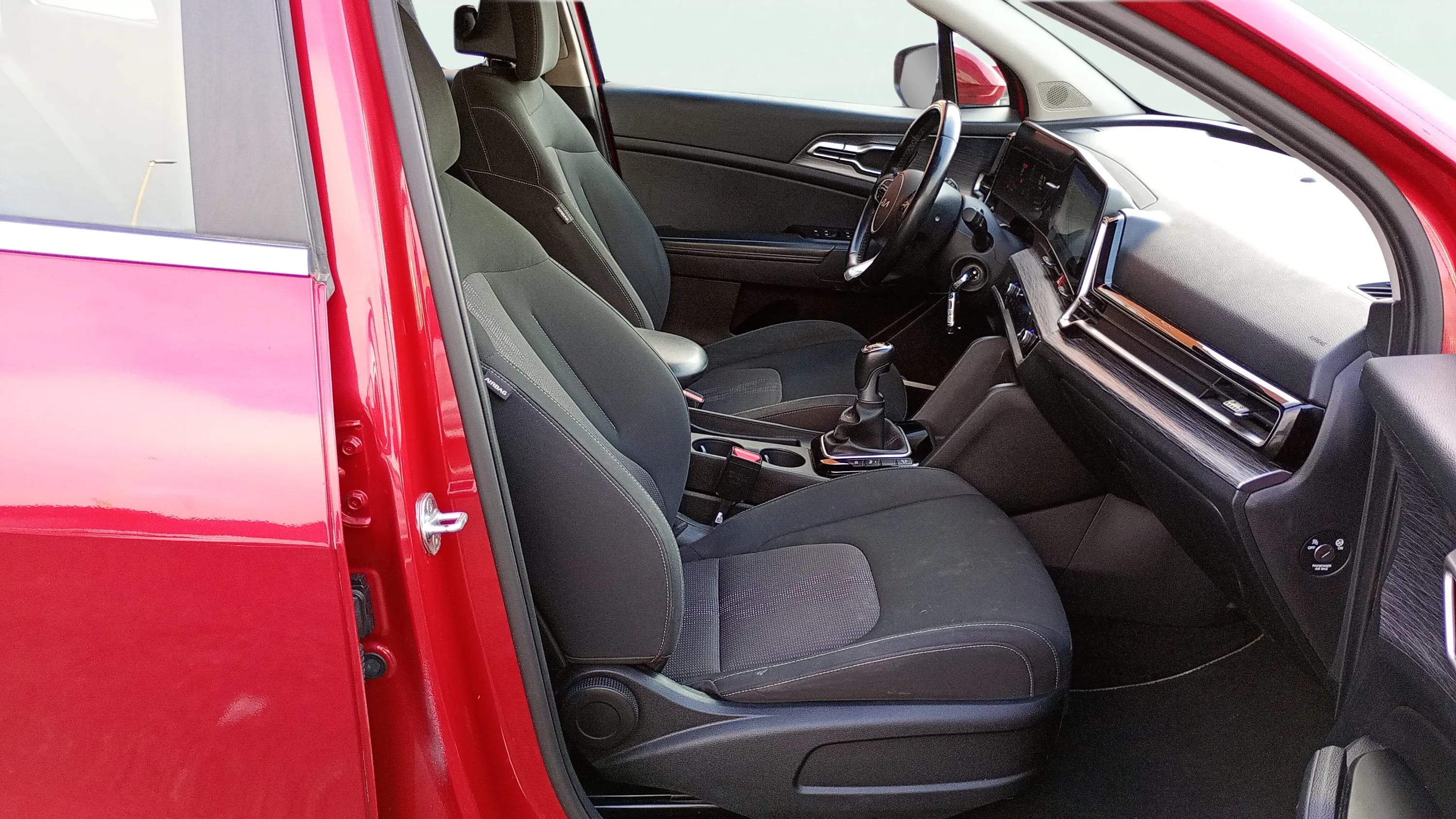 Kia Sportage 1.6 CRDi MHEV Drive 4x2 - foto 10