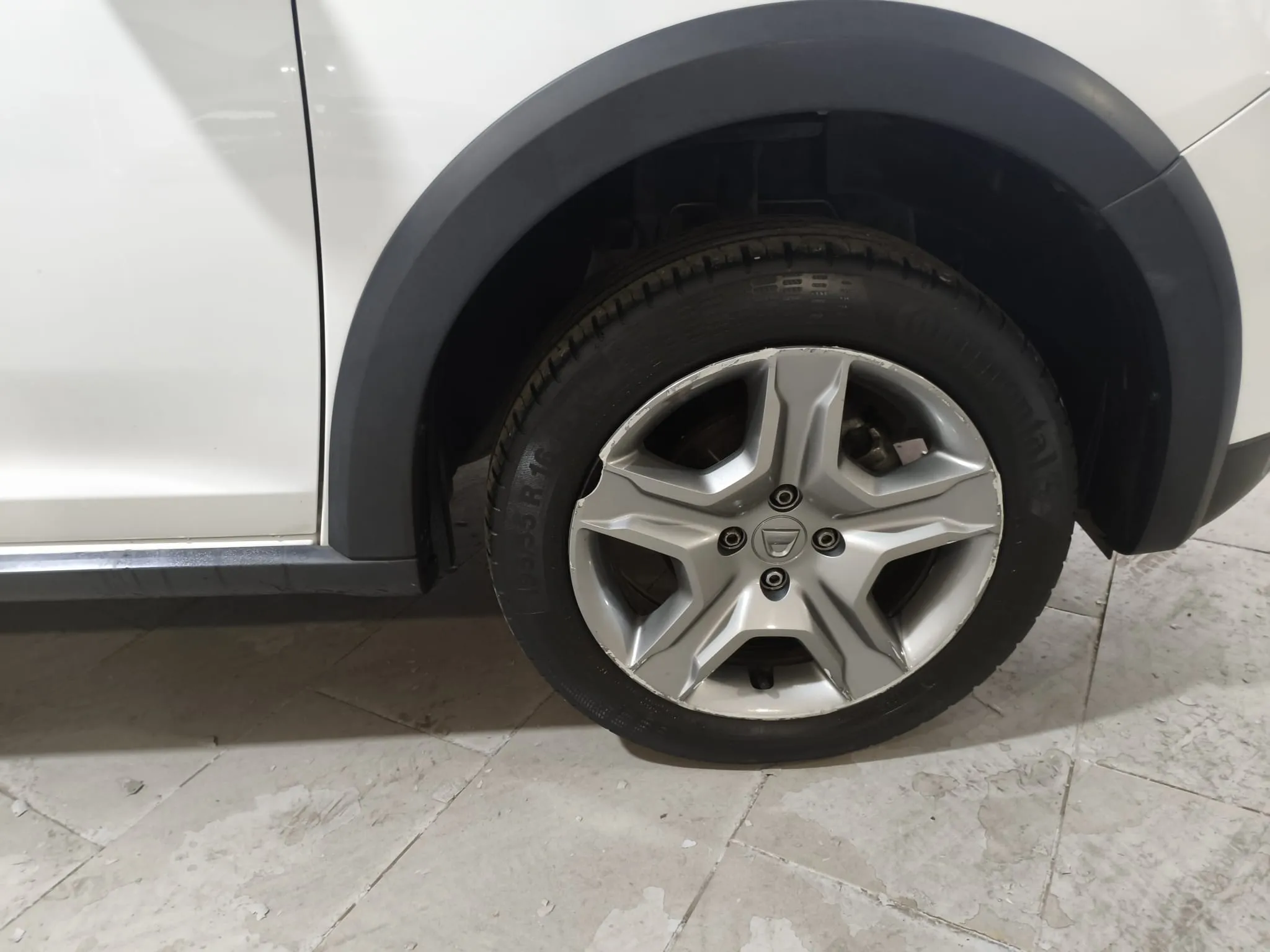 Dacia Sandero Access 1.0 - foto 11
