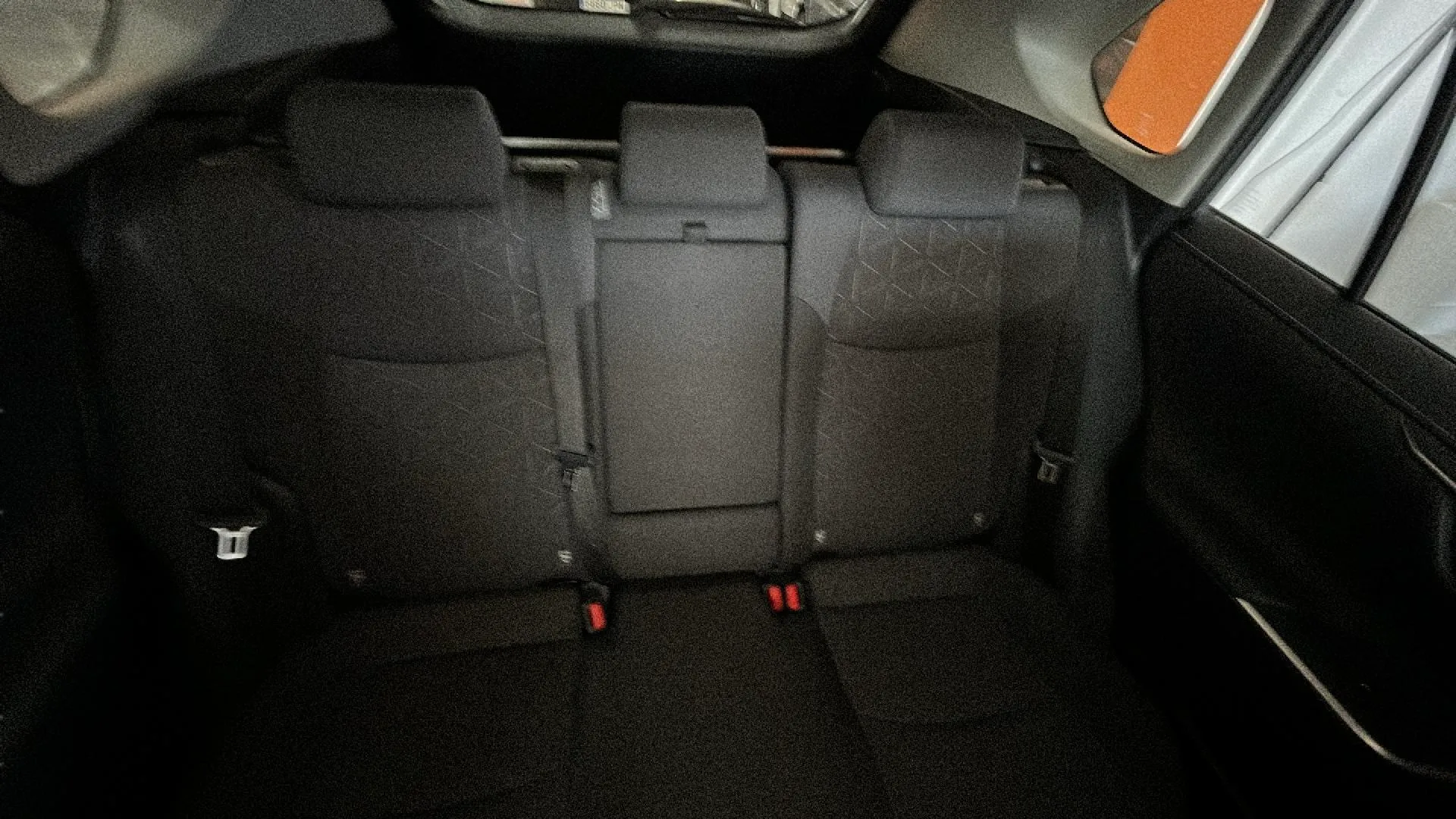 Toyota RAV4 2.5l 220H Advance - foto 14