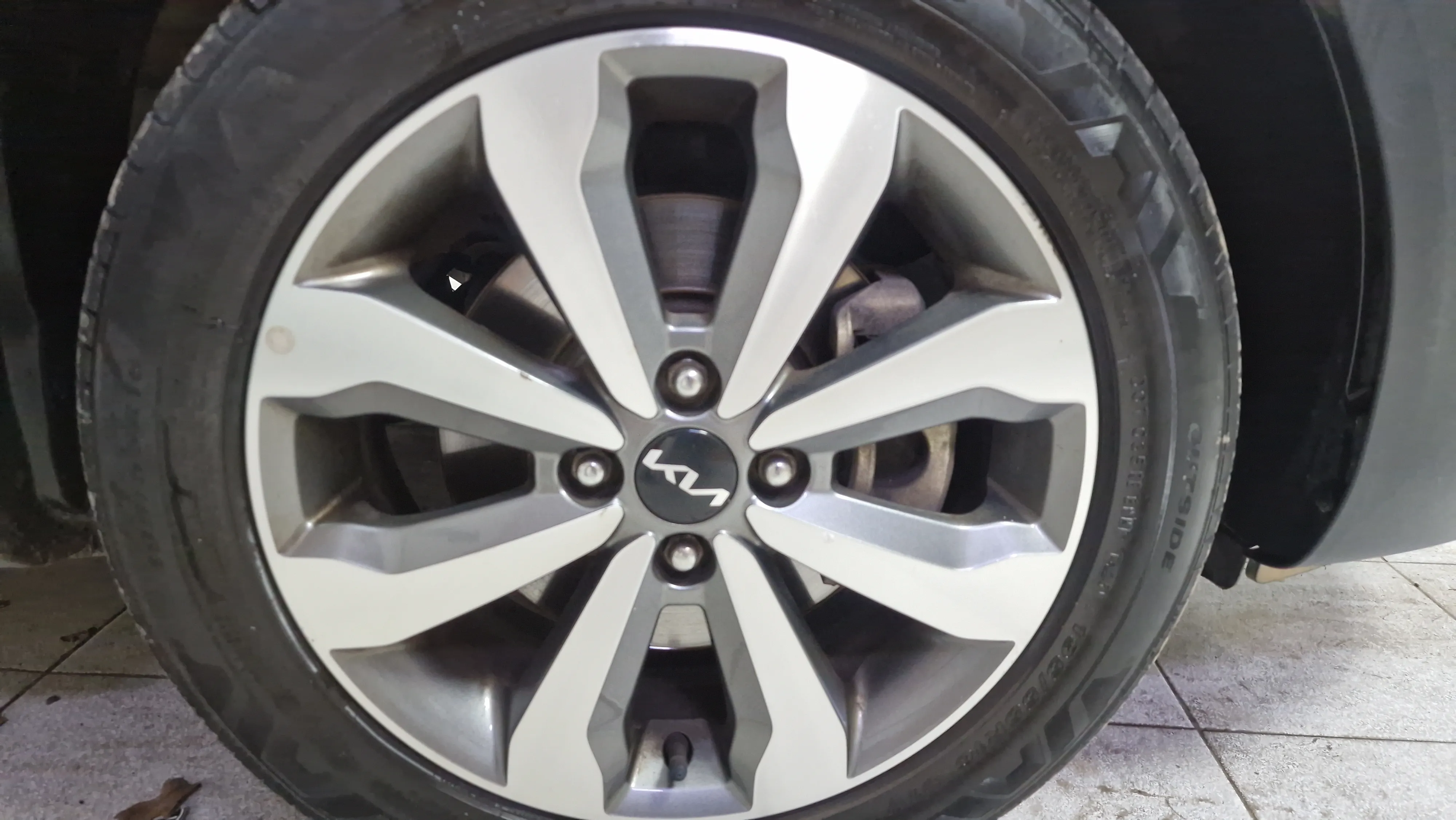 Kia Stonic 1.0 T-GDi MHEV Drive - foto 25
