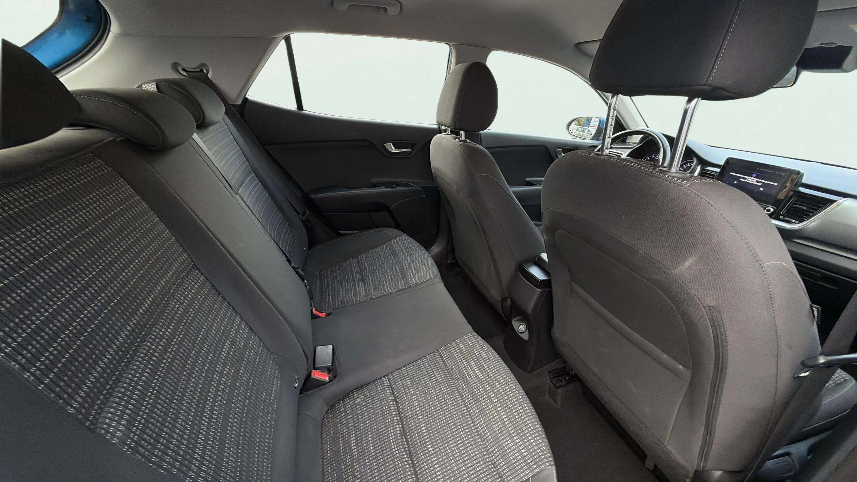 Kia Stonic 1.0 T-GDi MHEV Drive - foto 21
