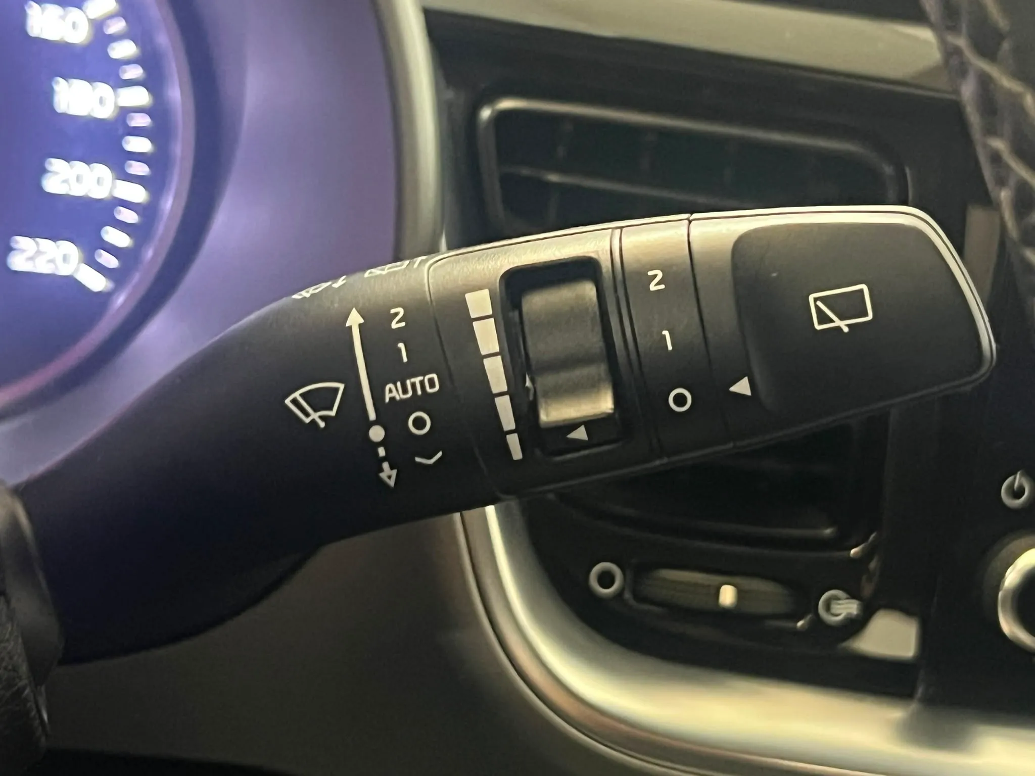 Kia Stonic 1.0 T-GDi MHEV Drive - foto 16