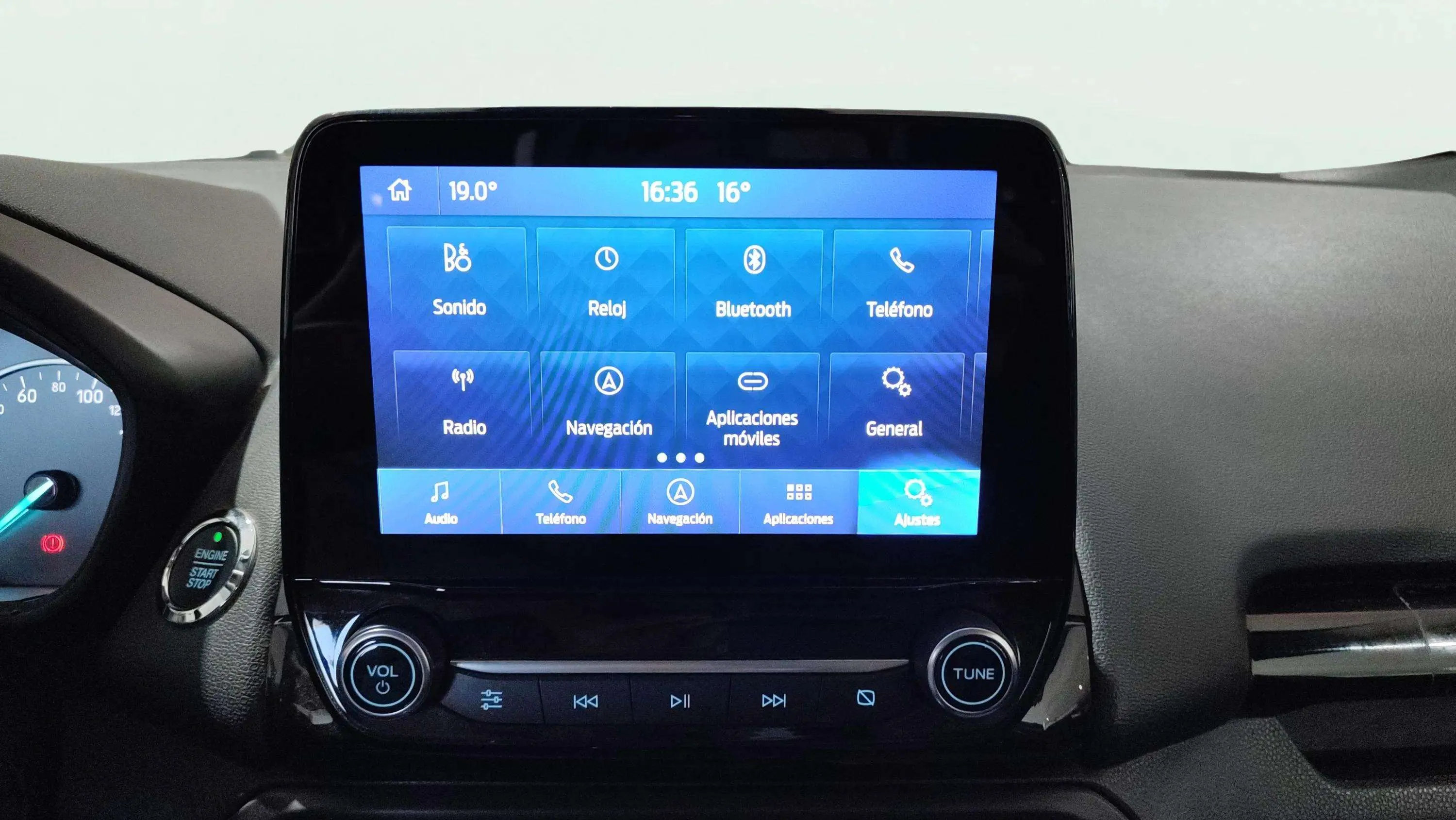 Ford EcoSport 1.0T EcoBoost Active - foto 10